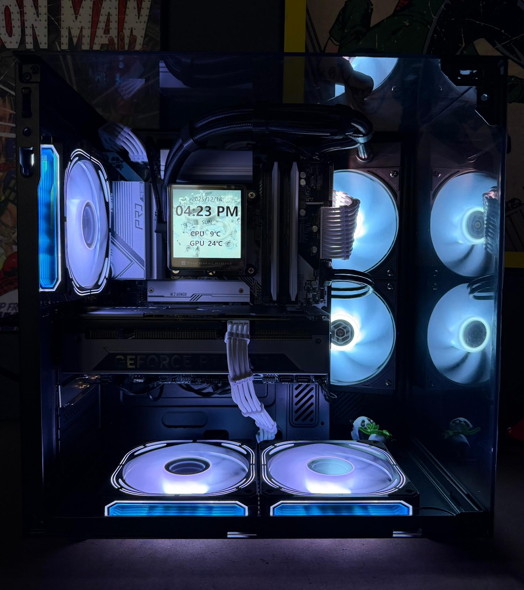1440p Gaming Beast | RTX 4070  | Intel i7 13700K | 32GB DDR5 | 2TB NVMe SSD | Wifi