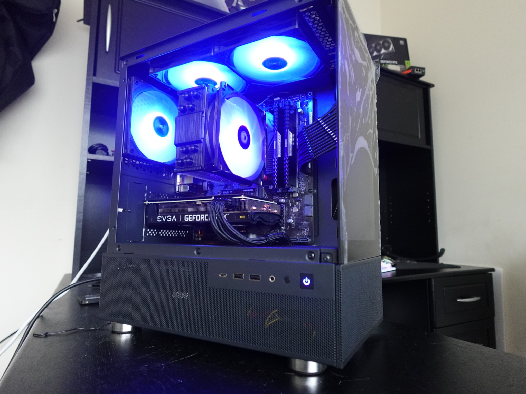 RTX 3060 TI  Ryzen 5 5600X  - Gaming Computer