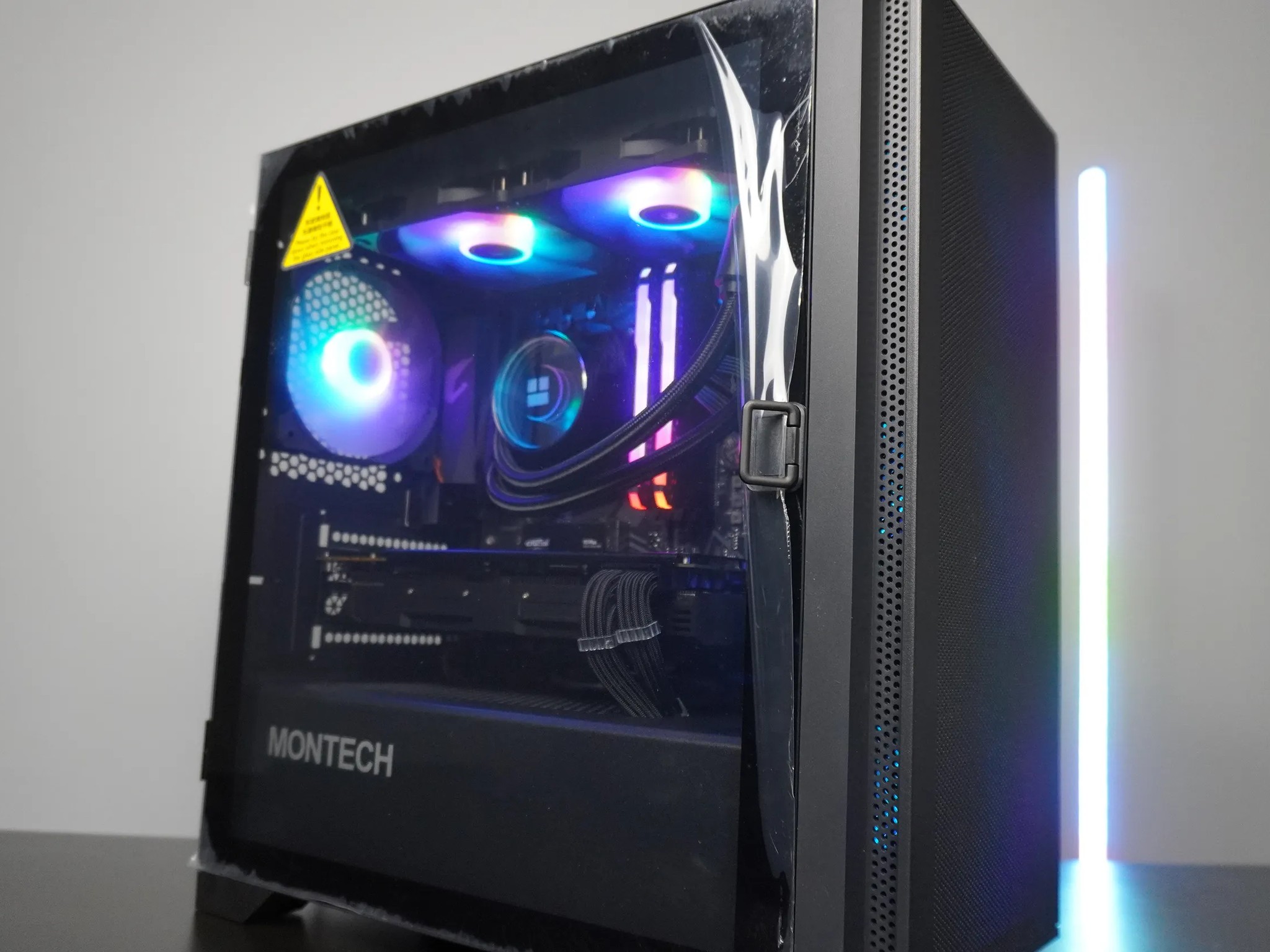🖤Stealth🖤 1440p/1080p Perfect Value PC | 💚GTX 1080ti 11GB 🧡Ryzen 5 5600 | 16GB RAM  💪| 1TB NVME 🔥