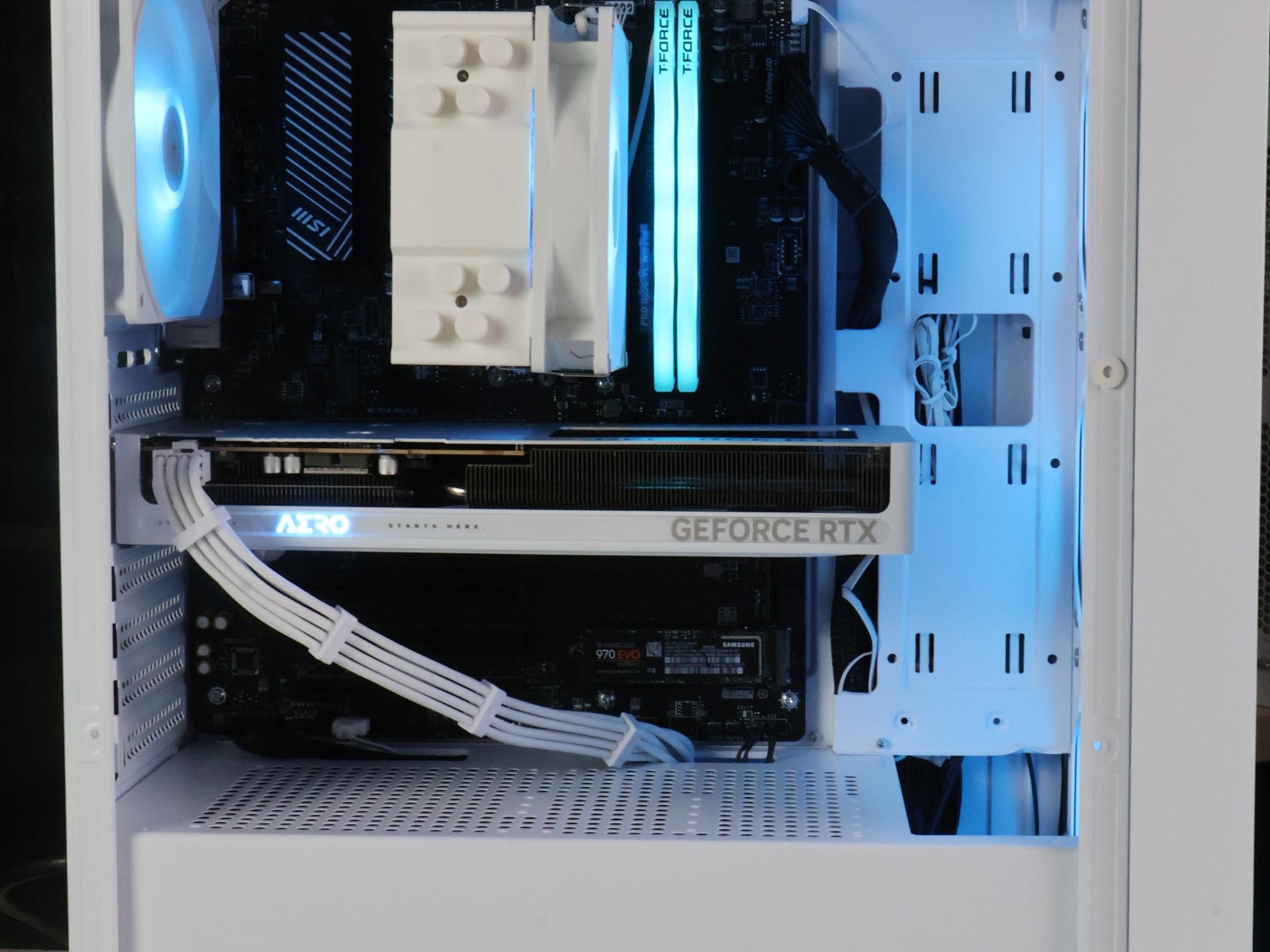 ⚪ Ryzen 7 8700F/RTX 5060 8GB Gaming/Streaming PC ⚪
