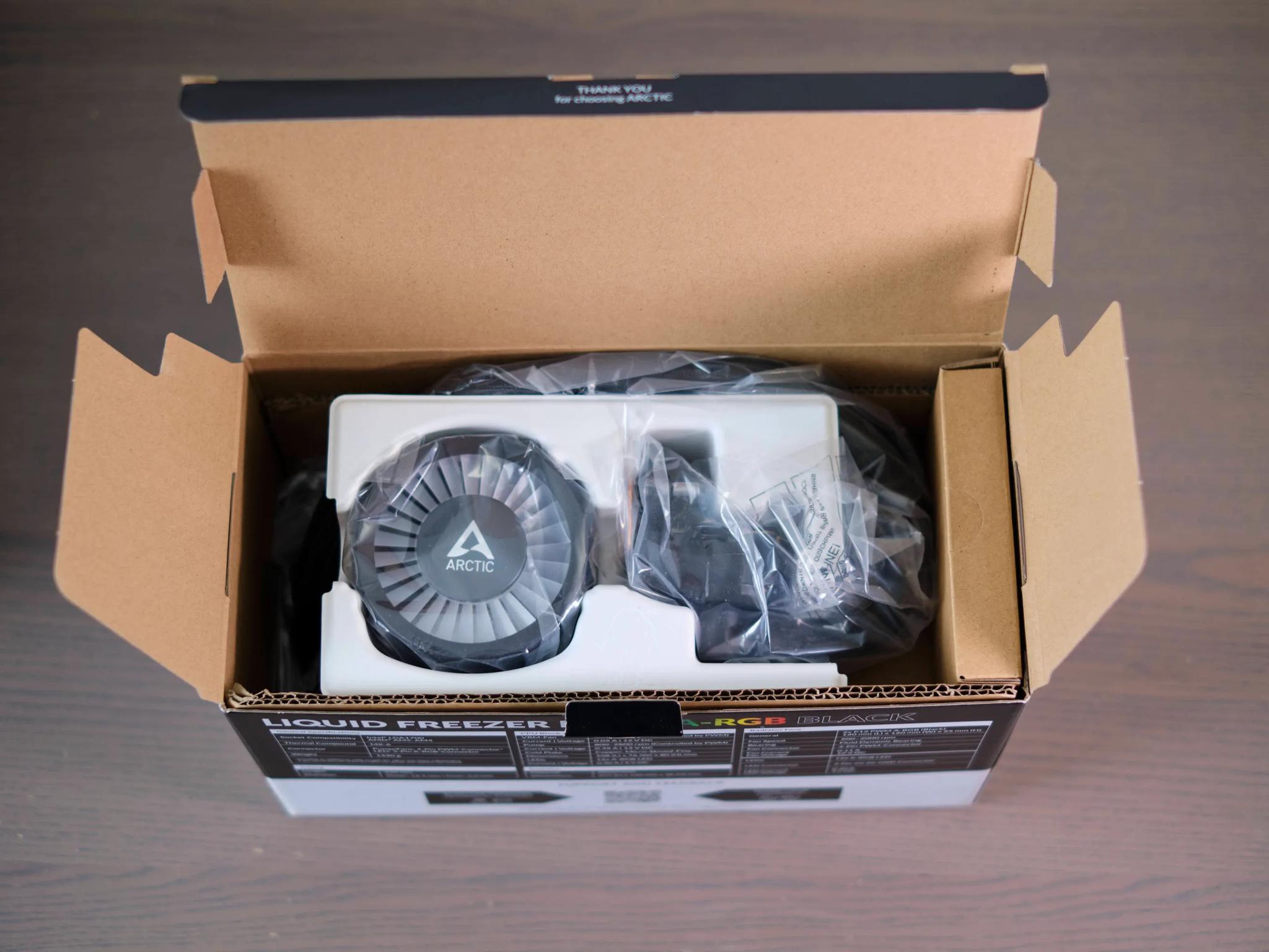ARCTIC COOLING Liquid Freezer III - 240 A-RGB (Black) CPU Cooler
