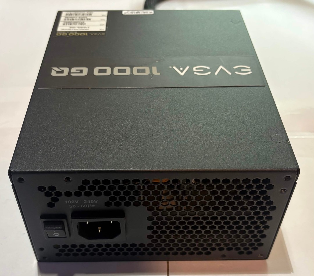 EVGA 1000 GQ | 1000W 80+ Gold Semi-Modular Power Supply | Jawa
