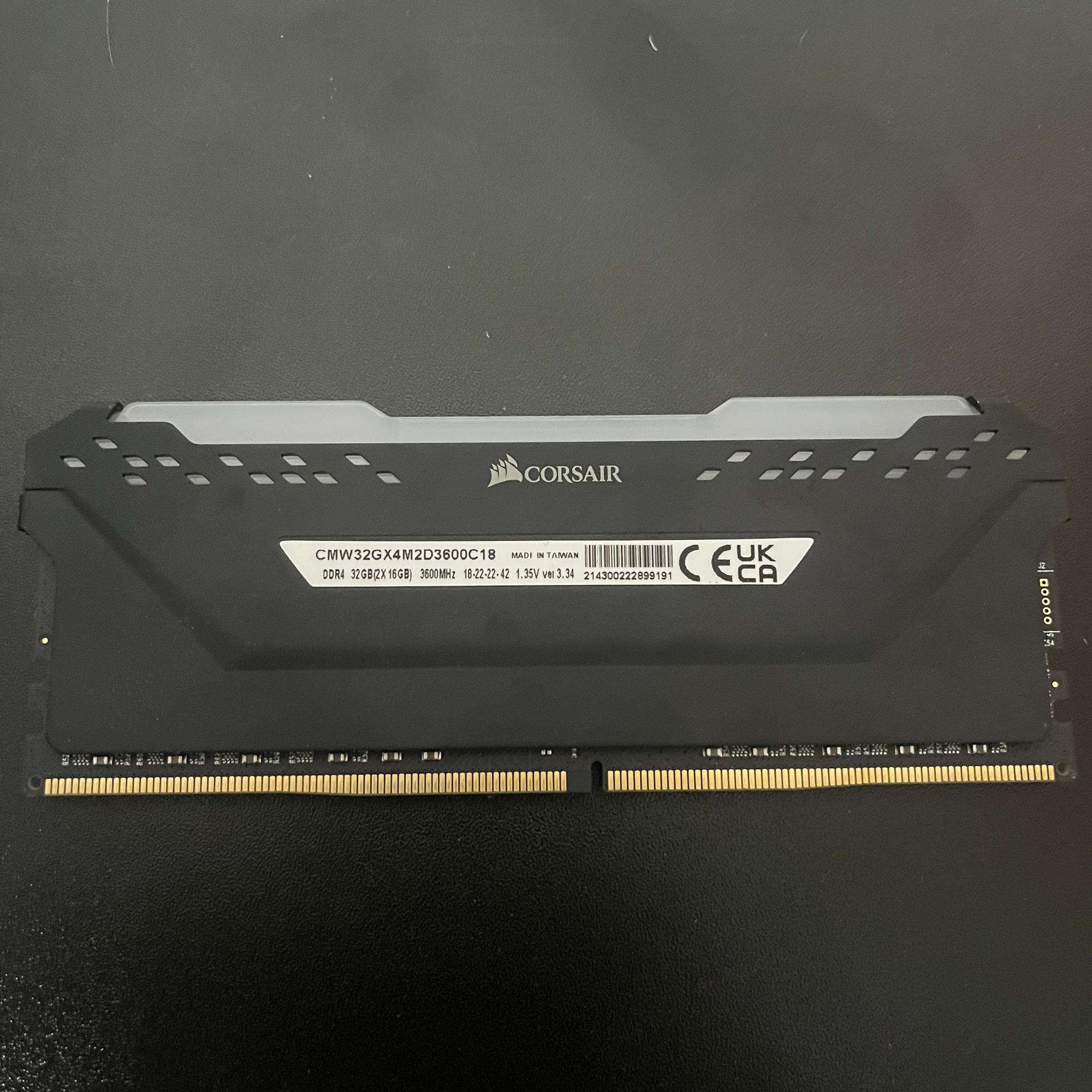 Corsair Vengeance Pro RGB 16gb (1x16gb) 3600mhz