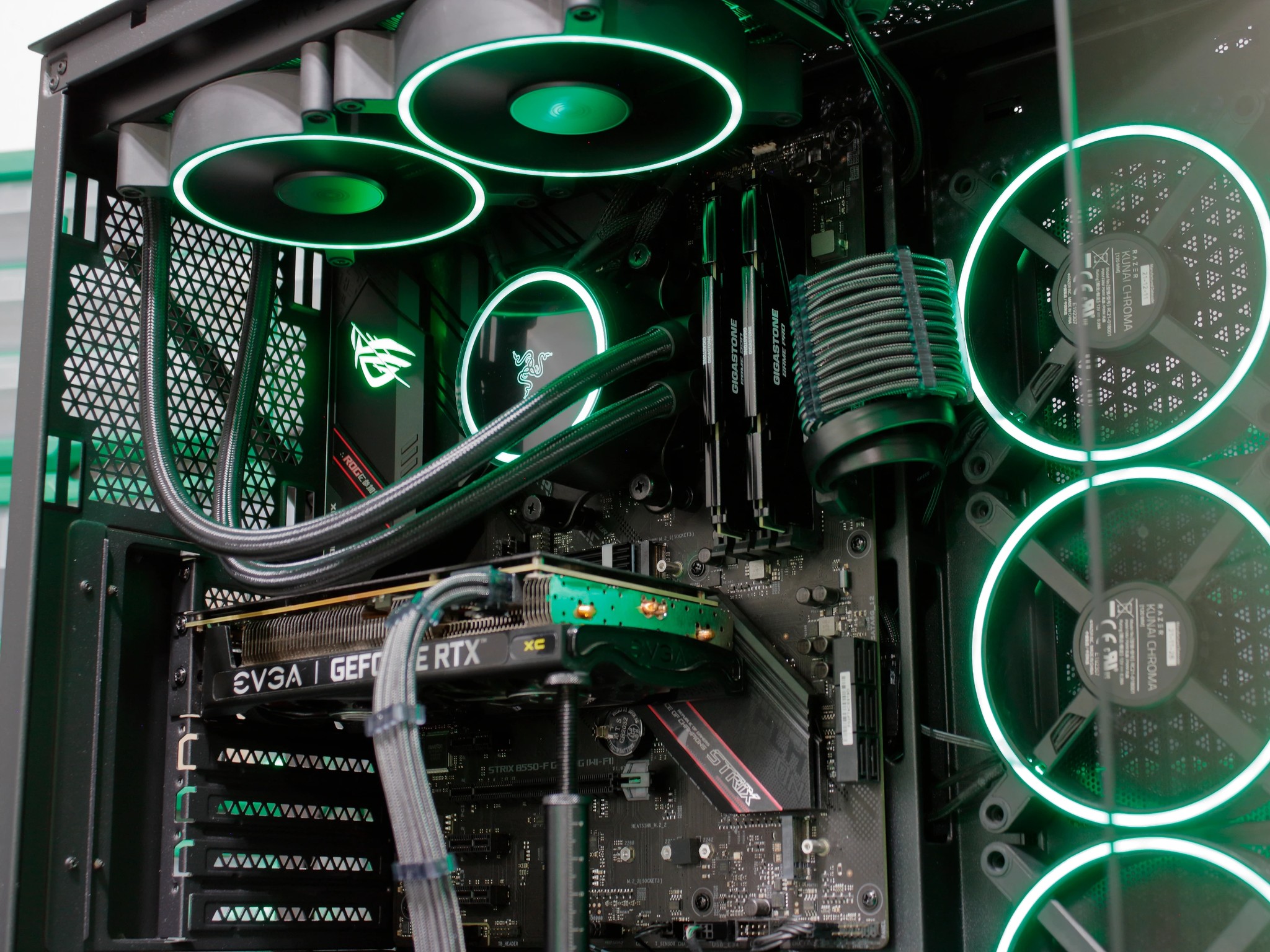 3700X | 3060 12GB | 32GB DDR4 | 1TB NVME