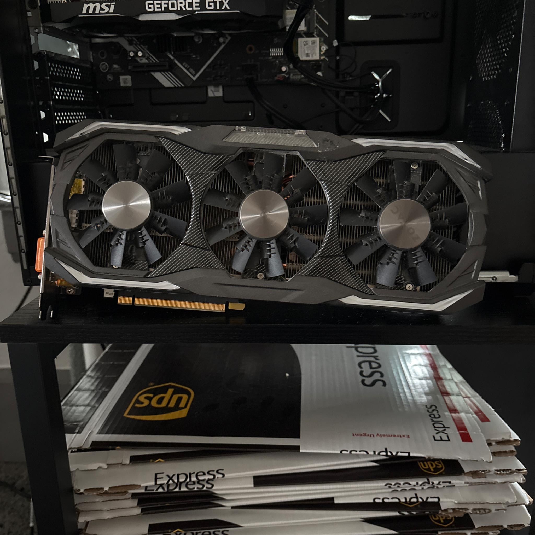 ZOTAC AMP EXTREME 1080 8GB