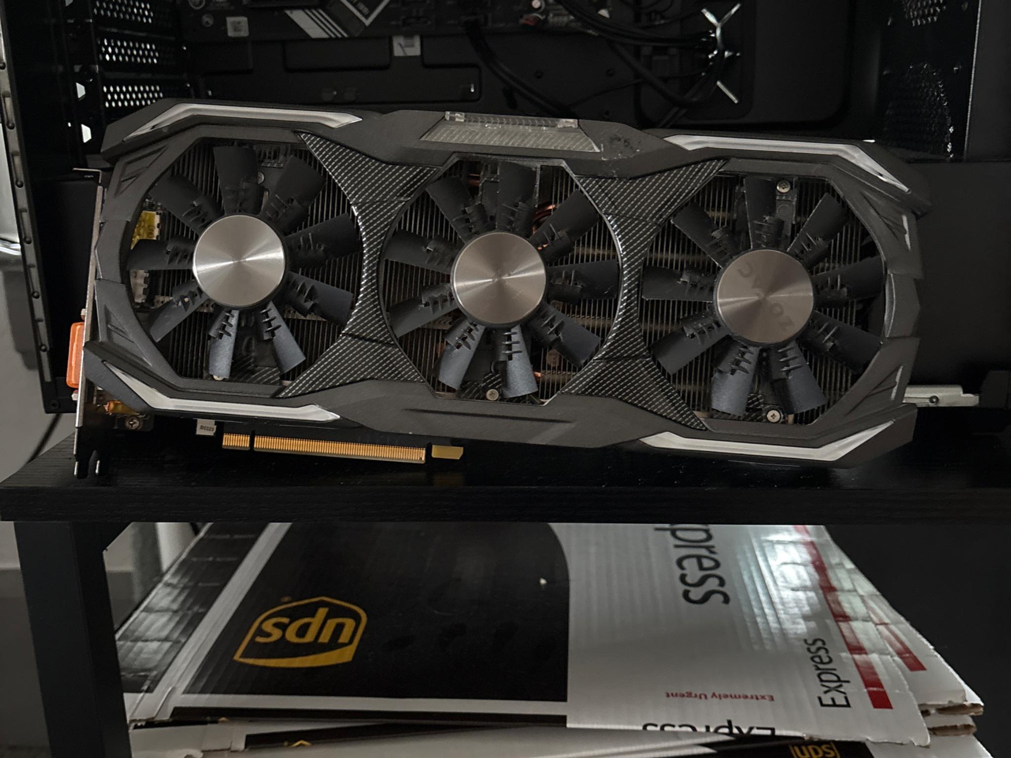 ZOTAC AMP EXTREME 1080 8GB