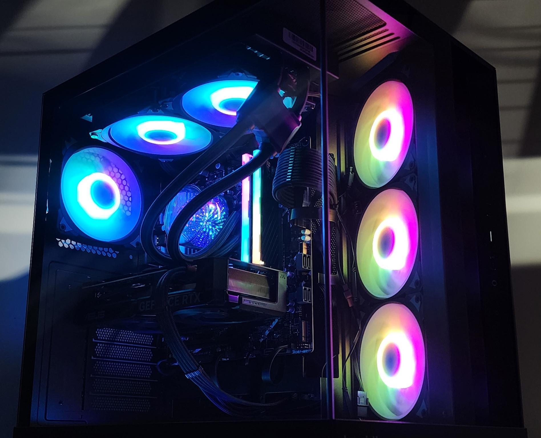Gaming PC i7-13700F 32GB RAM 1TB SSD RTX 4070 12GB Windows 11 Computer
