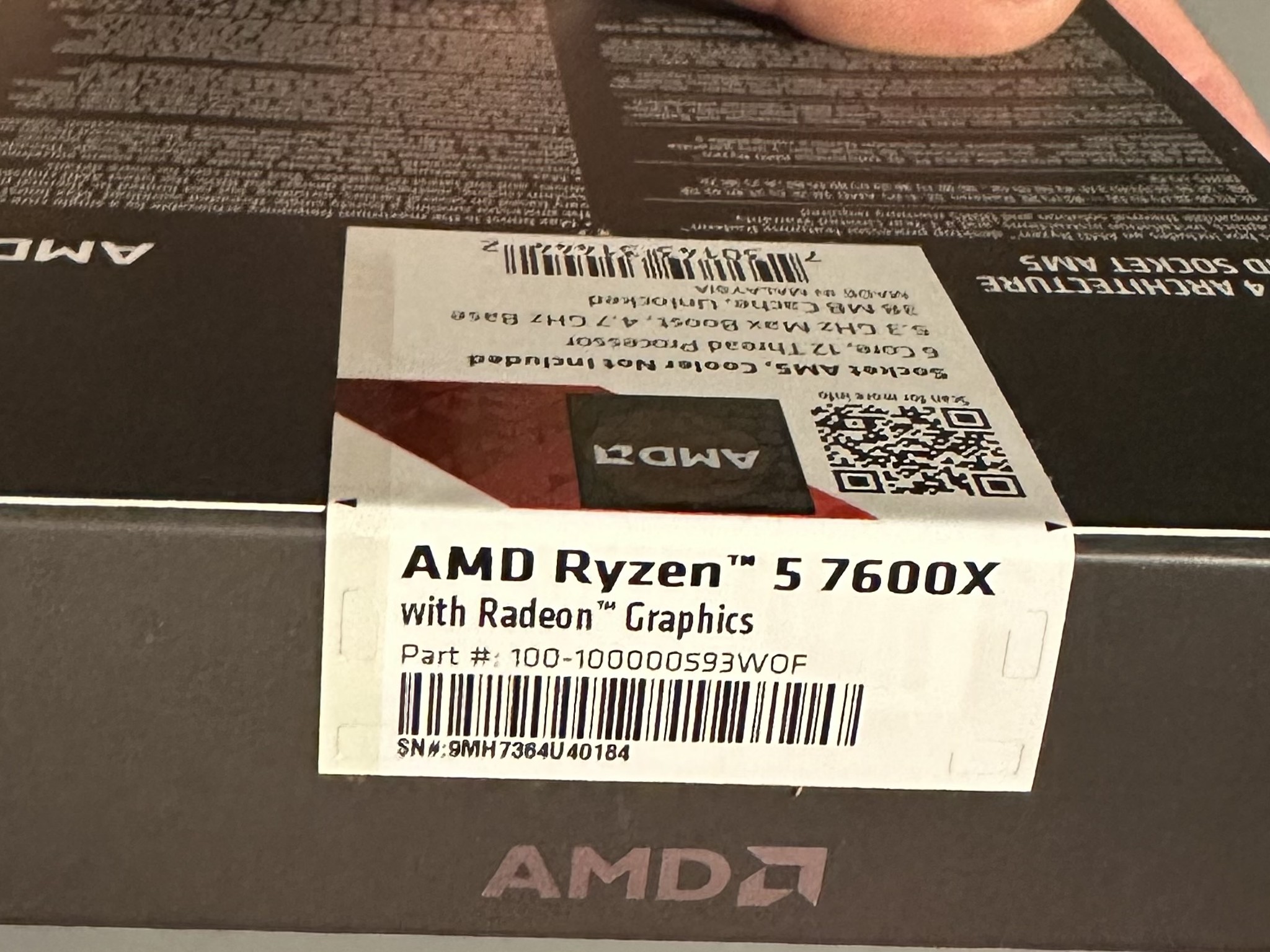 AMD Ryzen 5 7600X