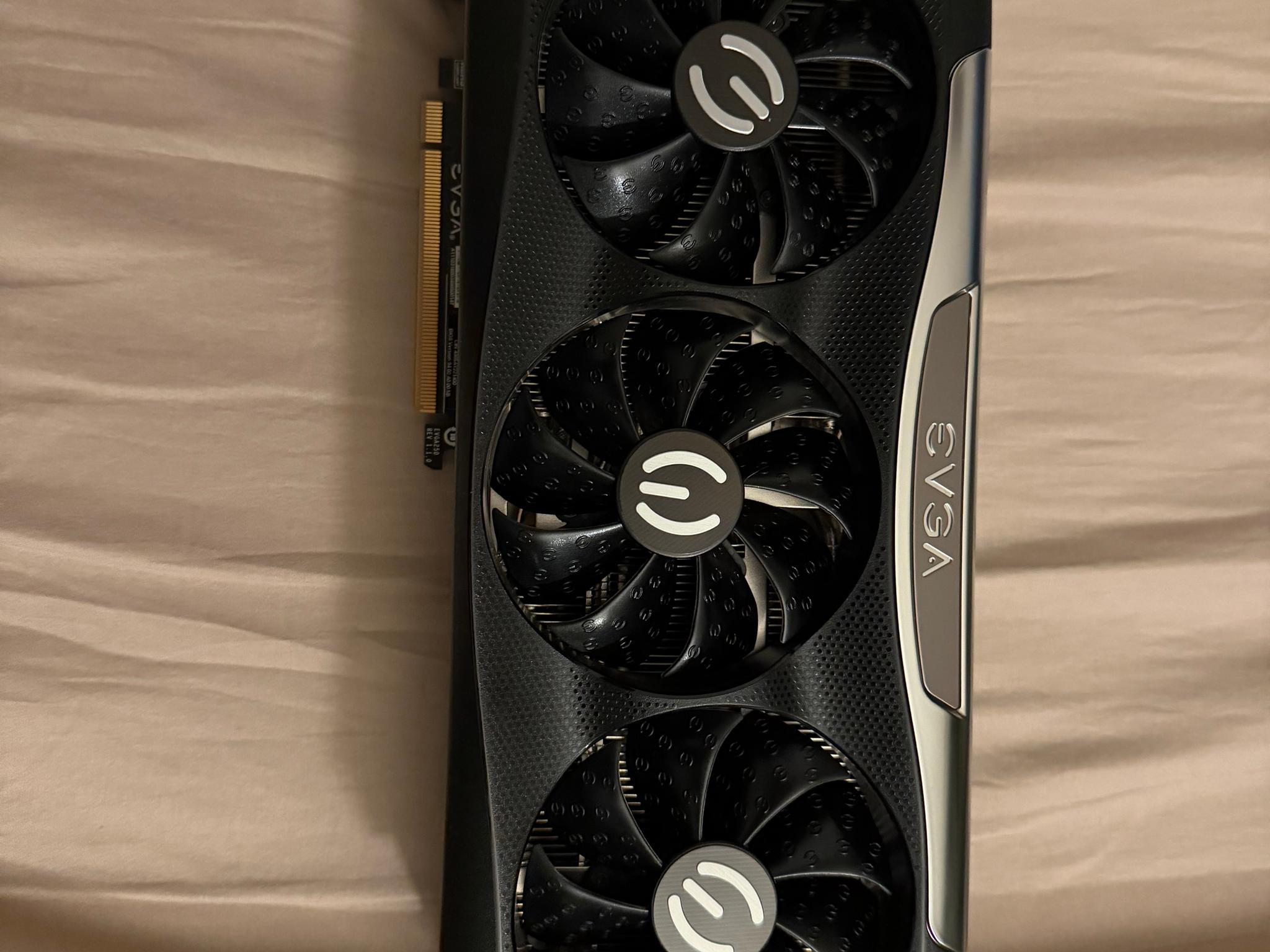 EVGA FTW3 ULTRA GAMING GeForce RTX 3090 Ti
