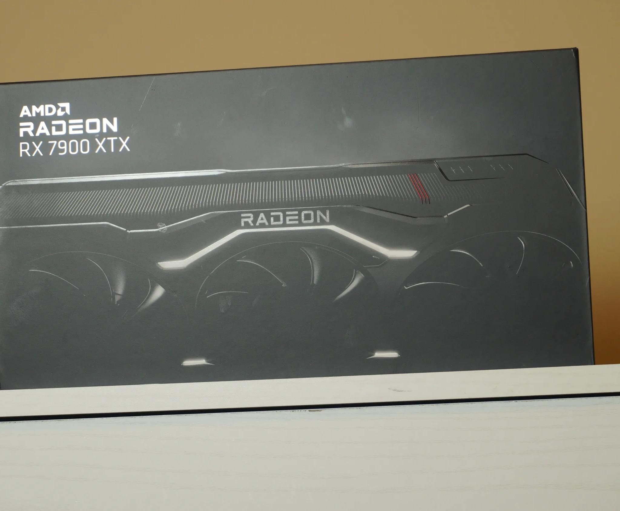 RX 7900 xtx Reference Model