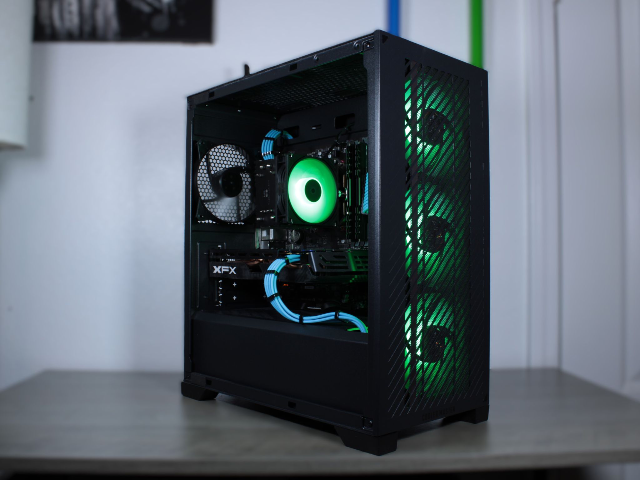 AMD RX 580 8GB | Ryzen 5 2600 | 16 GB DDR4 3200MHz Ram | 1 TB NVMe M.2 | Win 11 Activated | WiFi