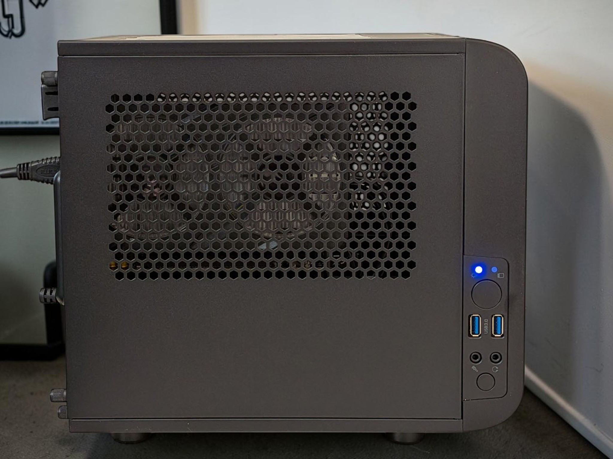 🖤 Mini ITX Gaming PC! Ryzen 5300G, RTX 3050 6GB, 16GB DDR4, 1TB NVME M.2, WIFI, WIN 11 PRO