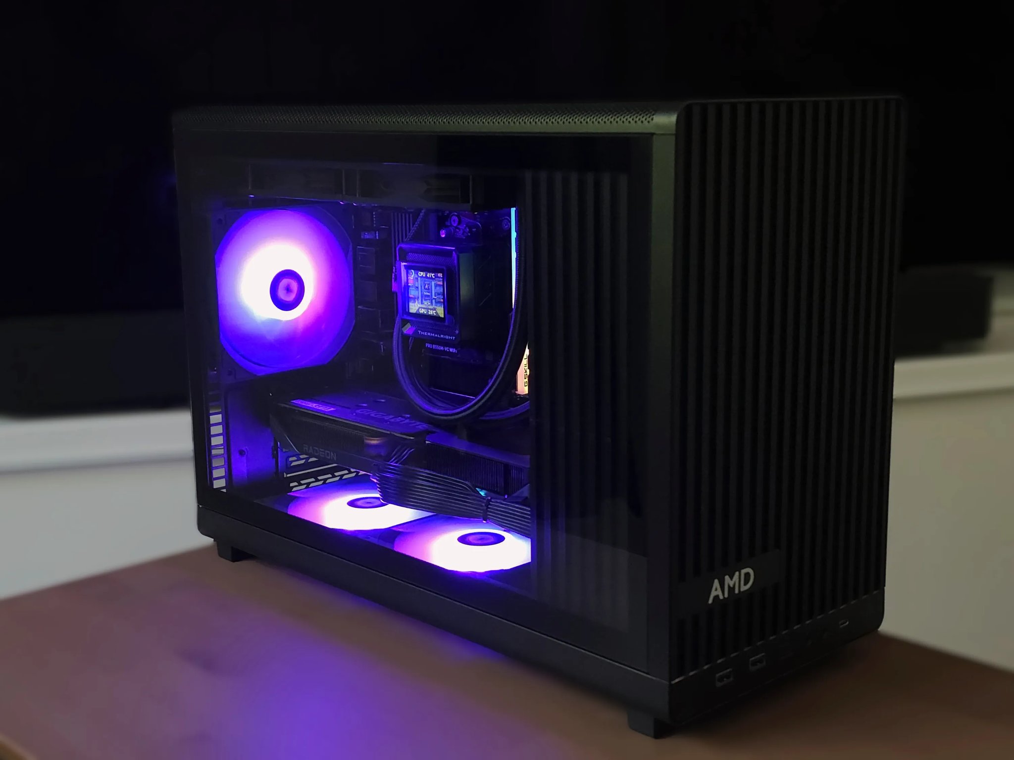 Stealth Bomber | Ryzen 9 5900X | RX 9060 XT 16 GB | 32GB RAM | 2TB SSD | 2-Year Warranty