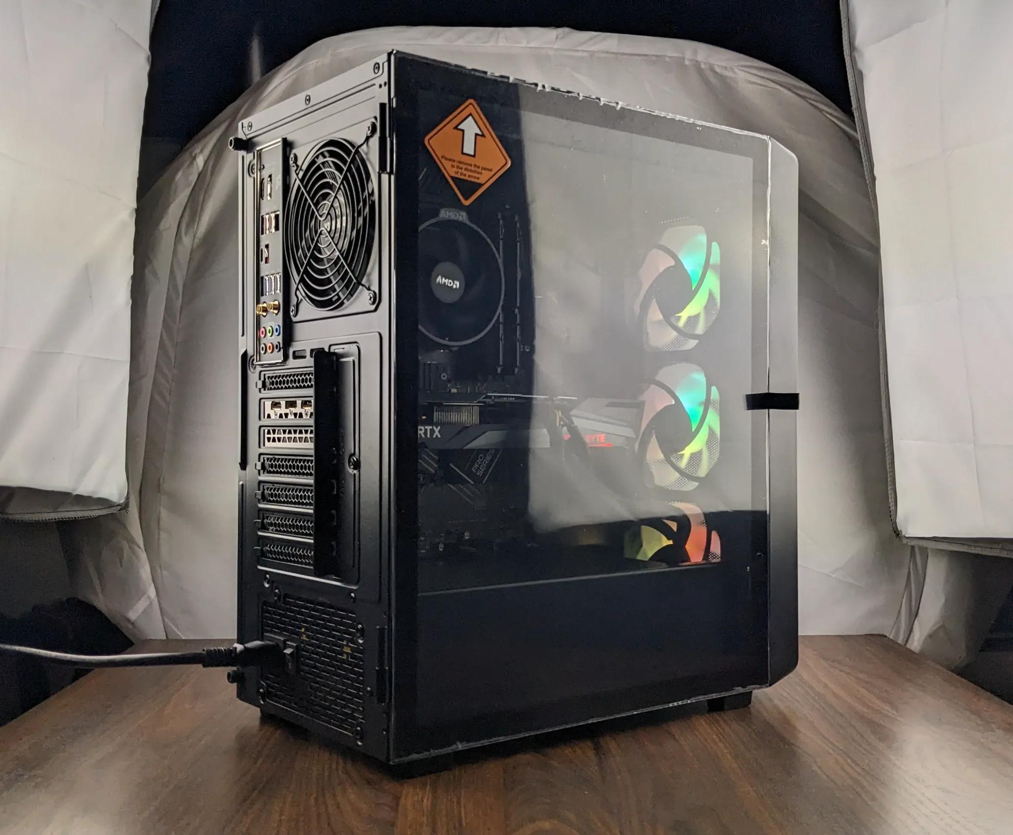 Custom 3060TI, AM5 Ryzen 5 8600G, 2x8GB 6000mhz, 1TB NVMe