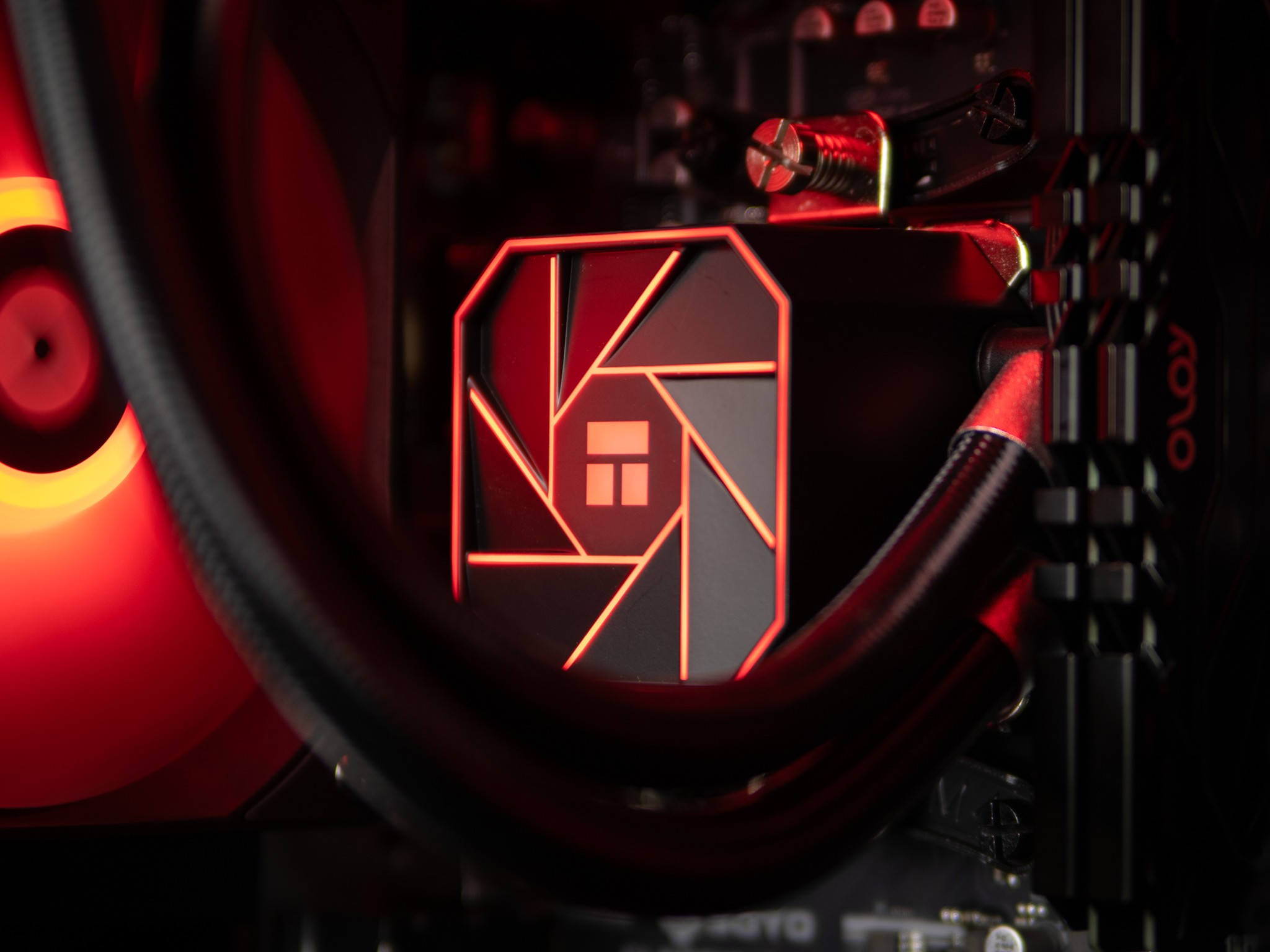 “GammaRed” RX XFX 6650XT 16GB Ryzen 5 Windows 11 1.3 TB Gaming PC Powerhouse