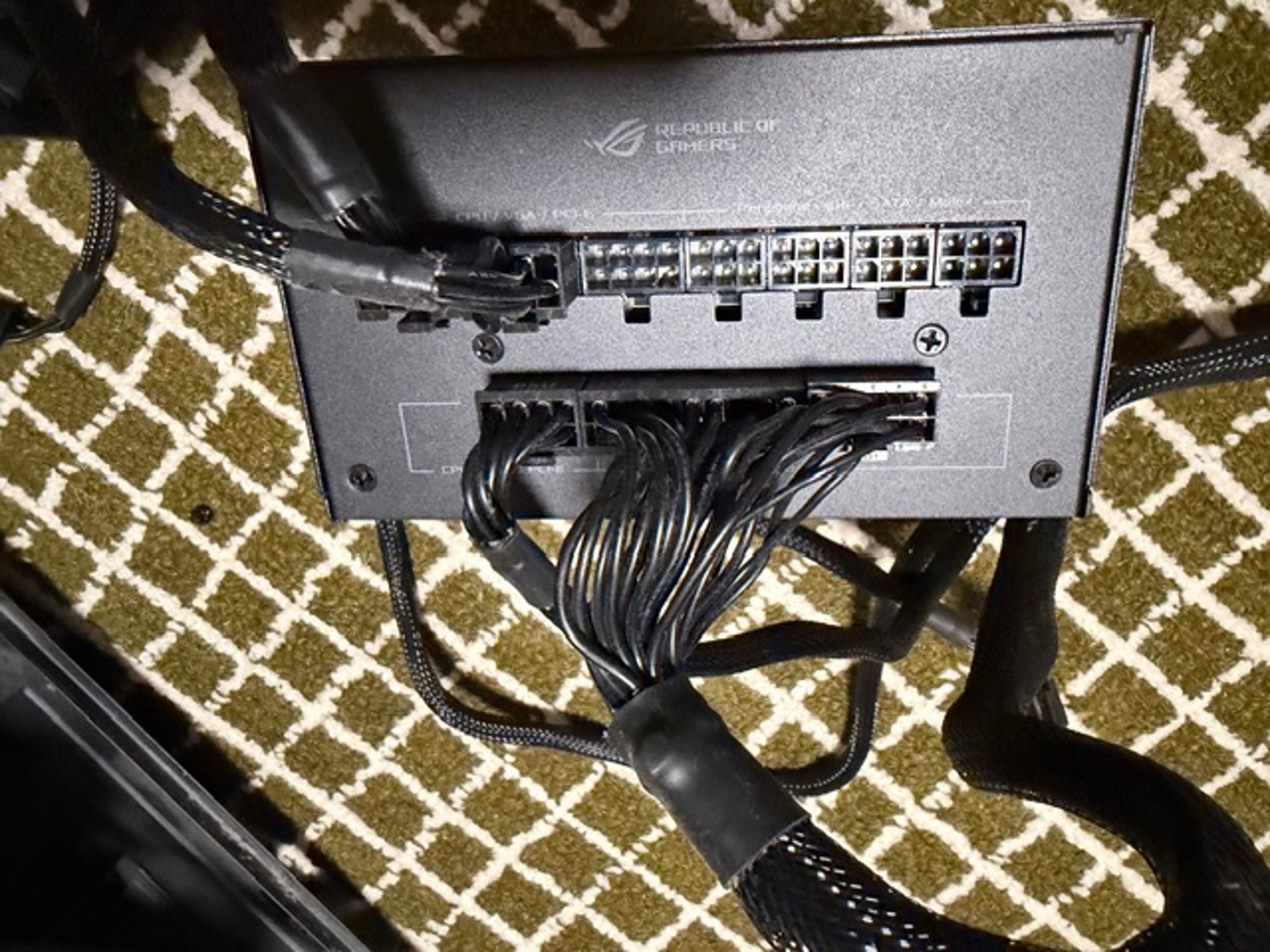 Asus ROG STRIX 550 Watt 80 Plus Gold Fully Modular ATX Power Supply.