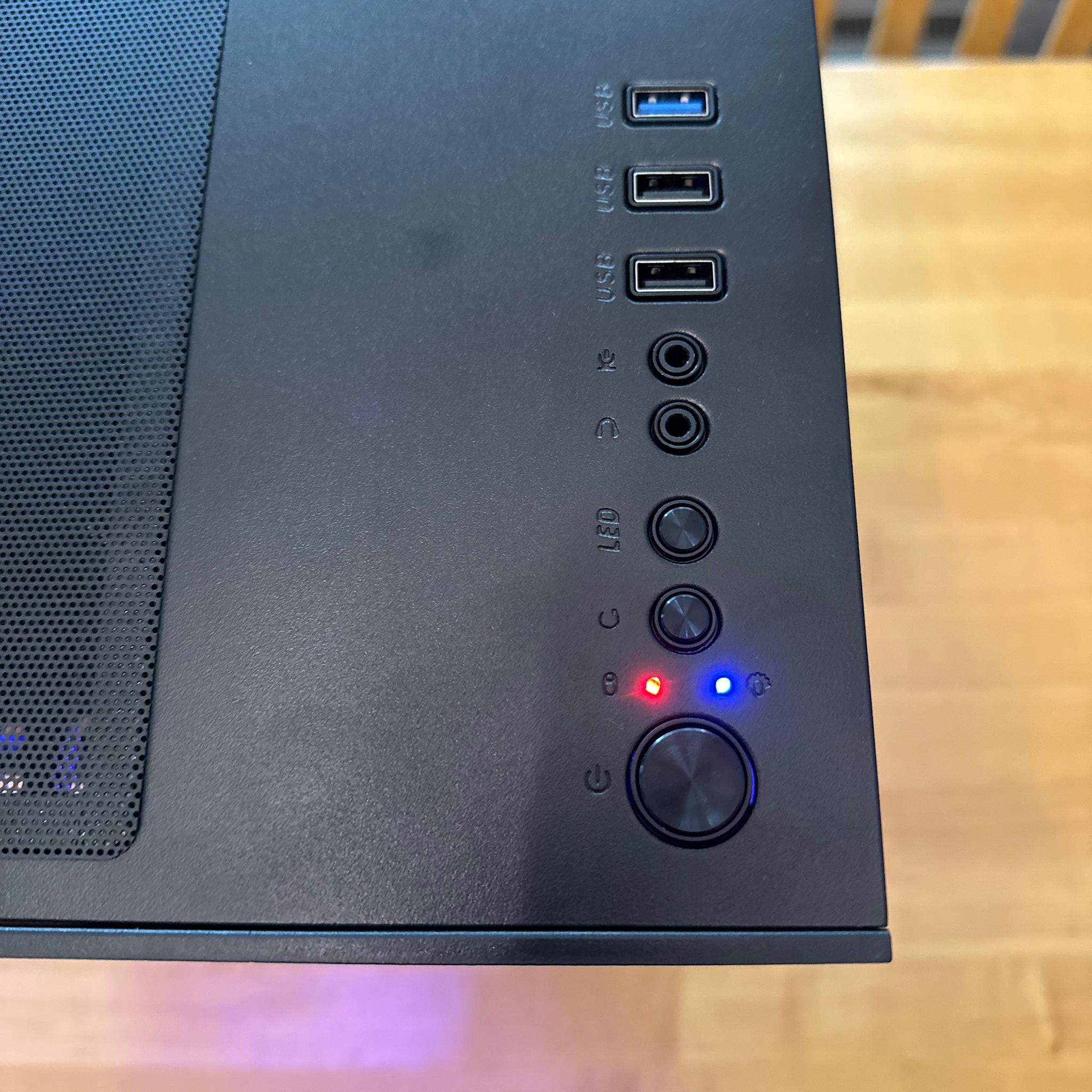 🕶️🧊| RTX 3080, Ryzen 7500f, 32gb DDR5, 2tb SSD, 850w Modular PSU, WiFi Equipped Gaming PC