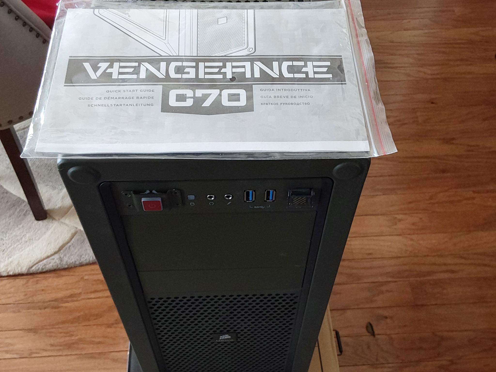 Classic Corsair Vengeance Series C70 Steel ATX Mid Tower Computer Case (Military Green!)
