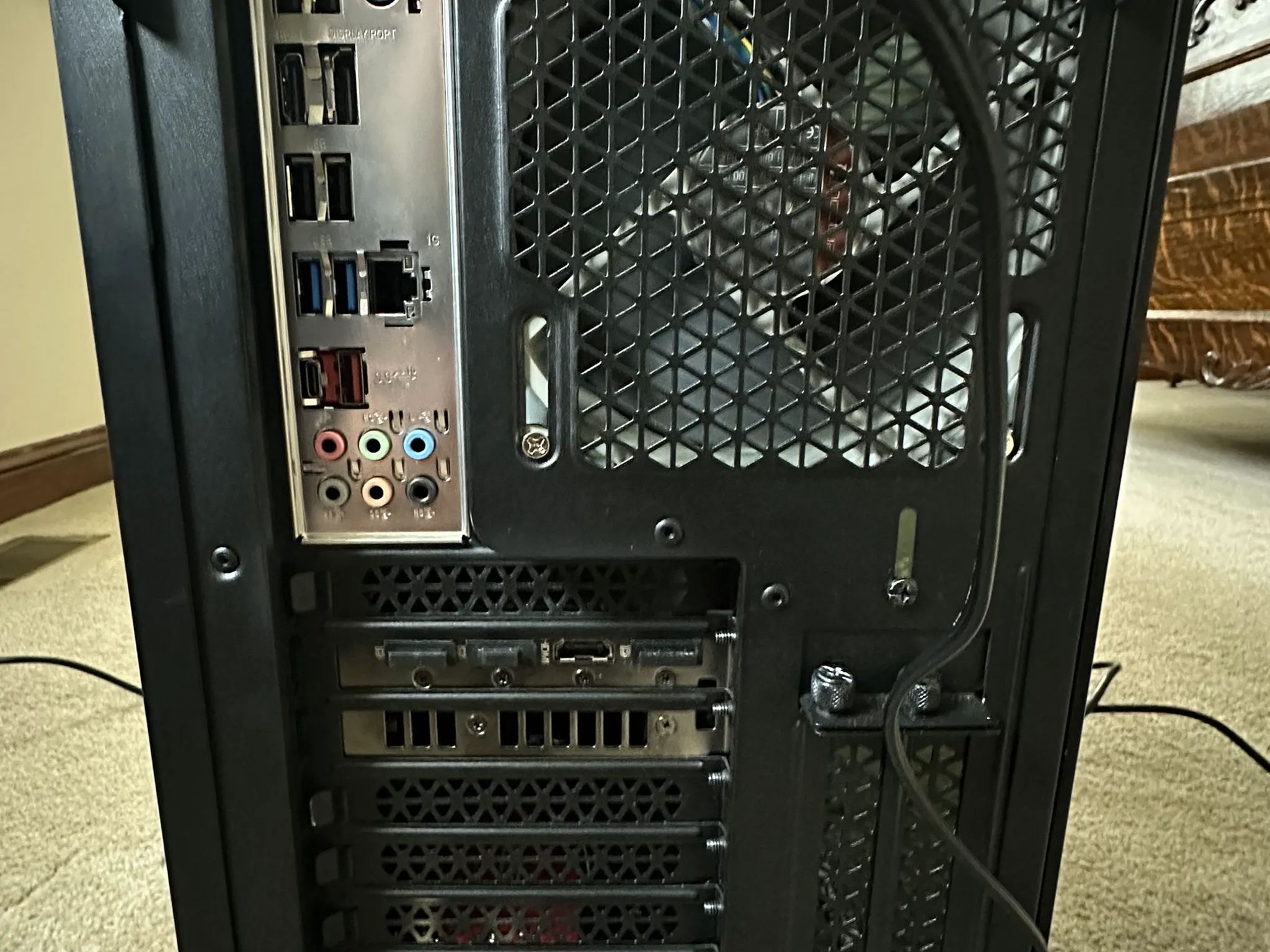 Used 5800x3D, Asus Dual 4070 OC, 2TB NVMe, 32GB 4000Mhz CL18 RAM, 240mm CPU AIO & Noctua Case Fans