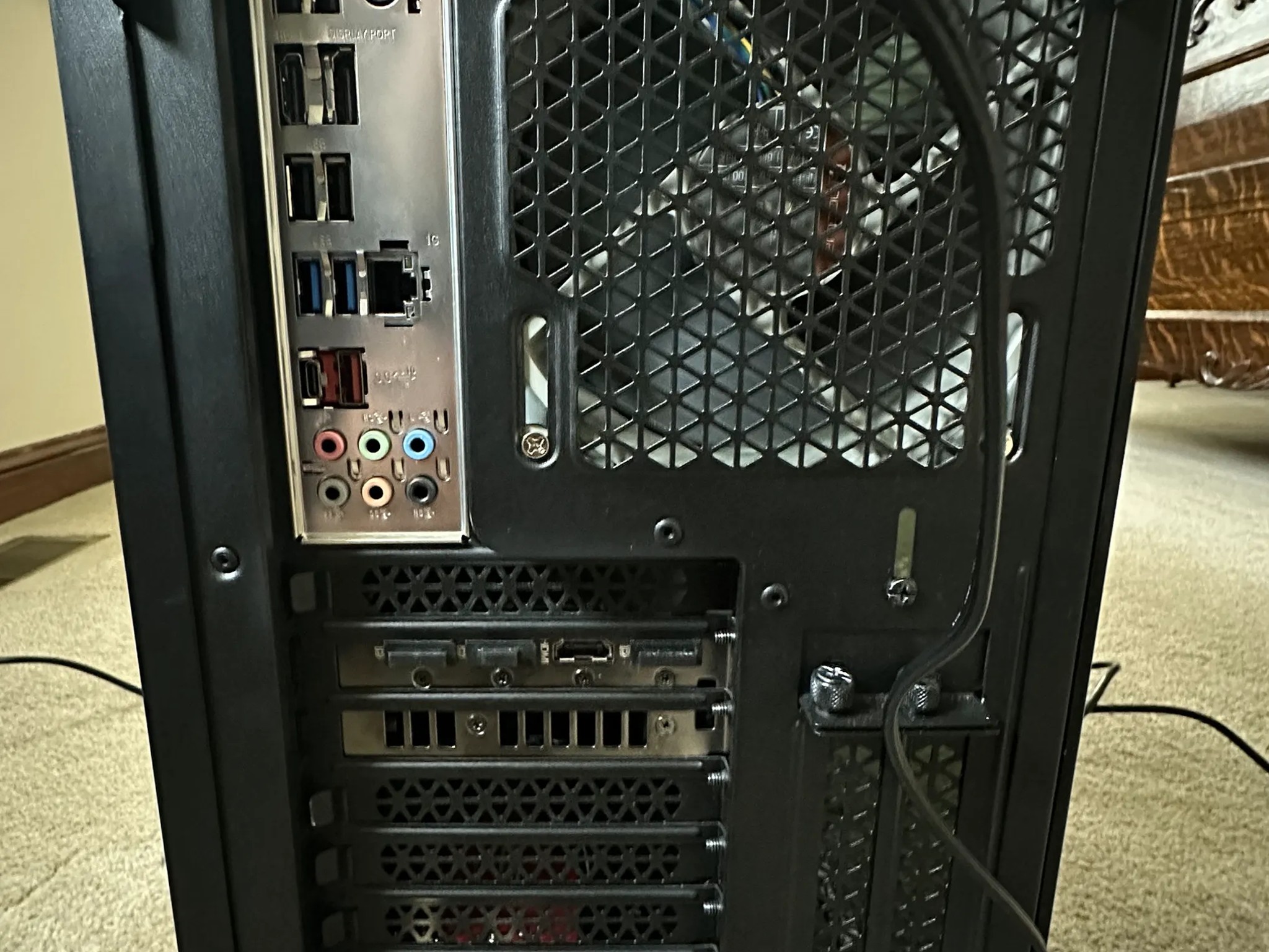 Used 5800x3D, Asus Dual 4070 OC, 2TB NVMe, 32GB 4000Mhz CL18 RAM, 240mm CPU AIO & Noctua Case Fans