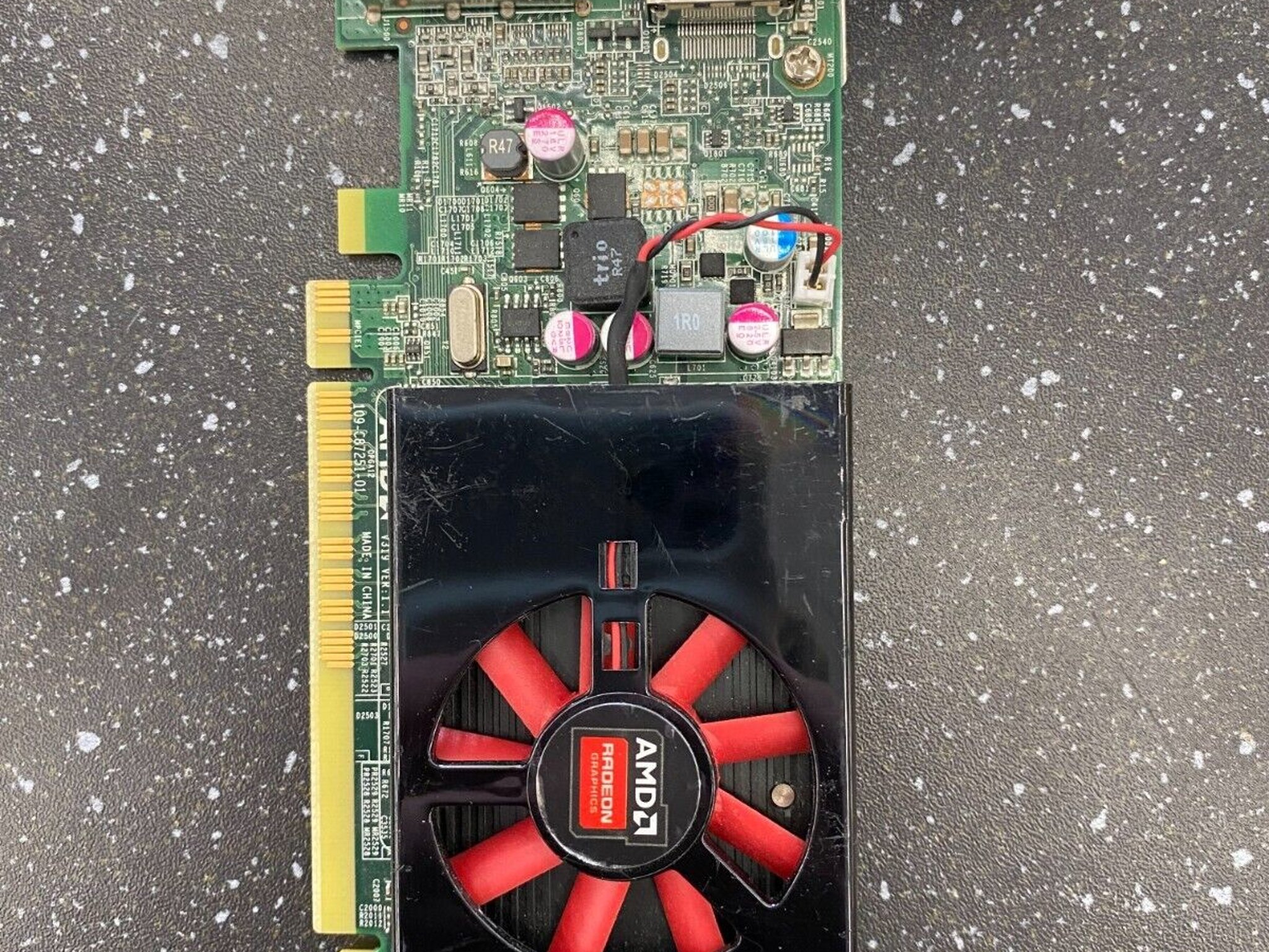 AMD Radeon R7 350x 4GB DDR3 Graphics Card - DVI, DisplayPort