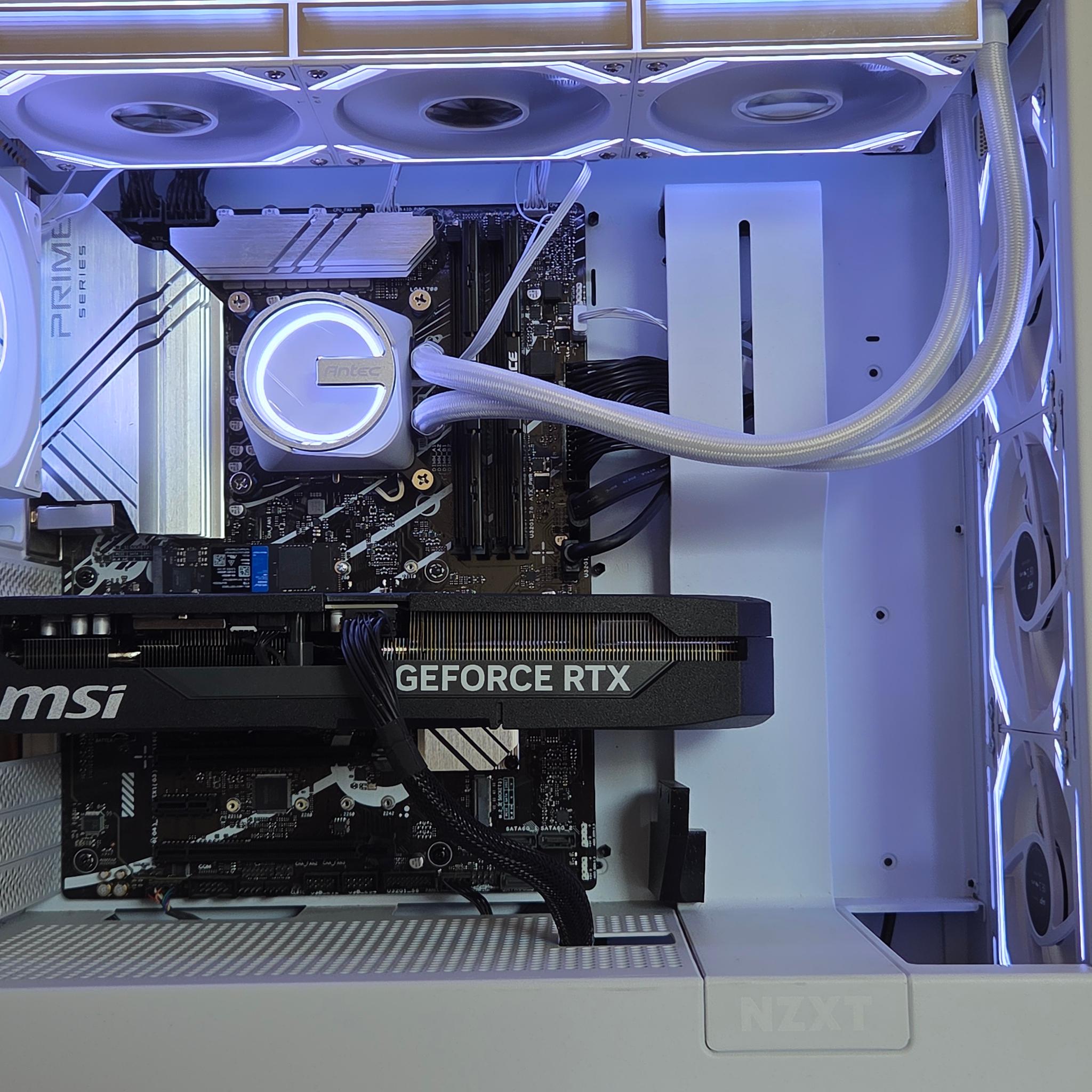 4K Gaming PC v3 | 13700KF| RTX 5080 16GB | 32GB DDR5 | Z790 | 1TB | Windows 11 |