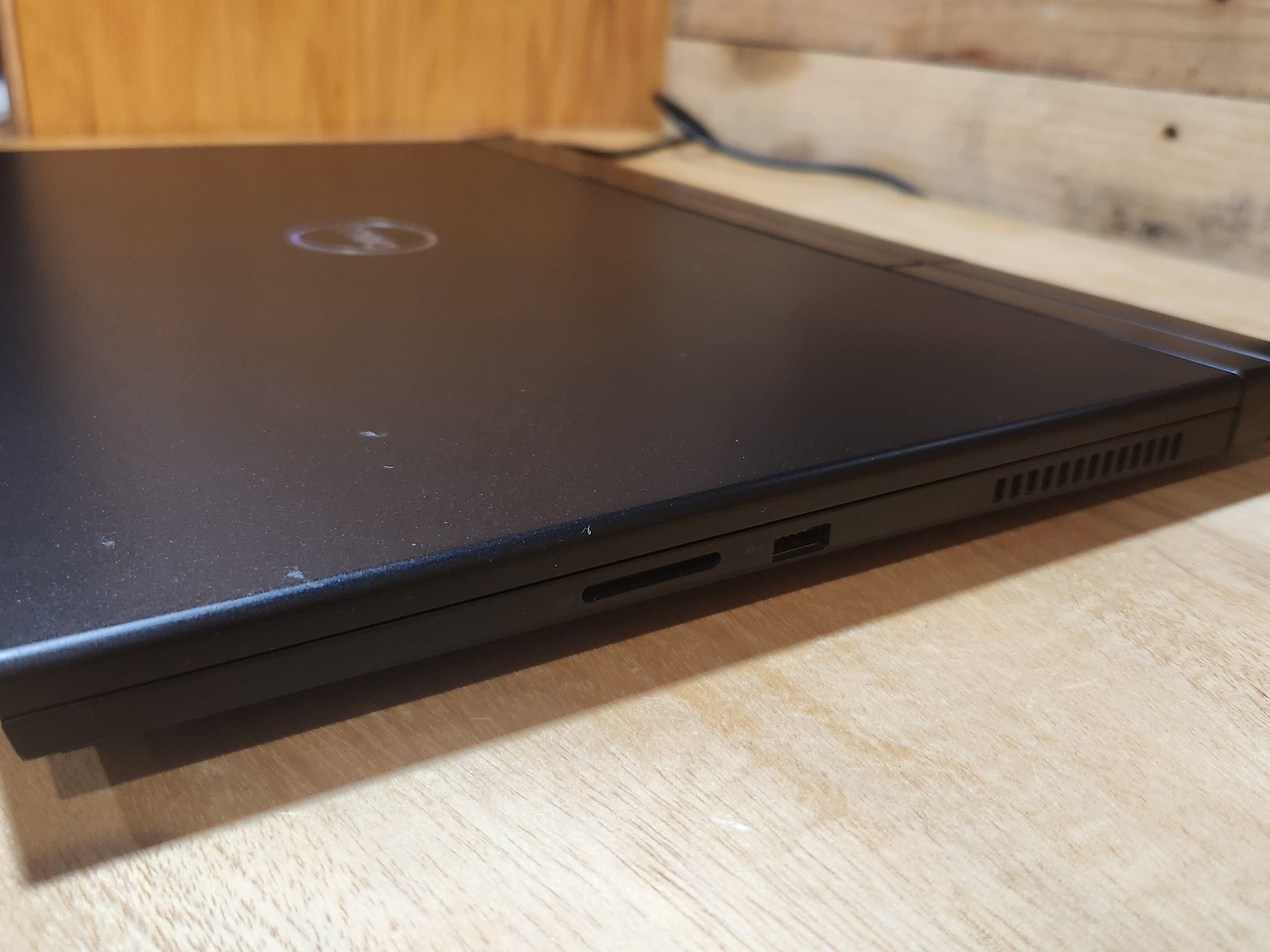 GAMING Dell G7 7700 with i7 + RTX 2070