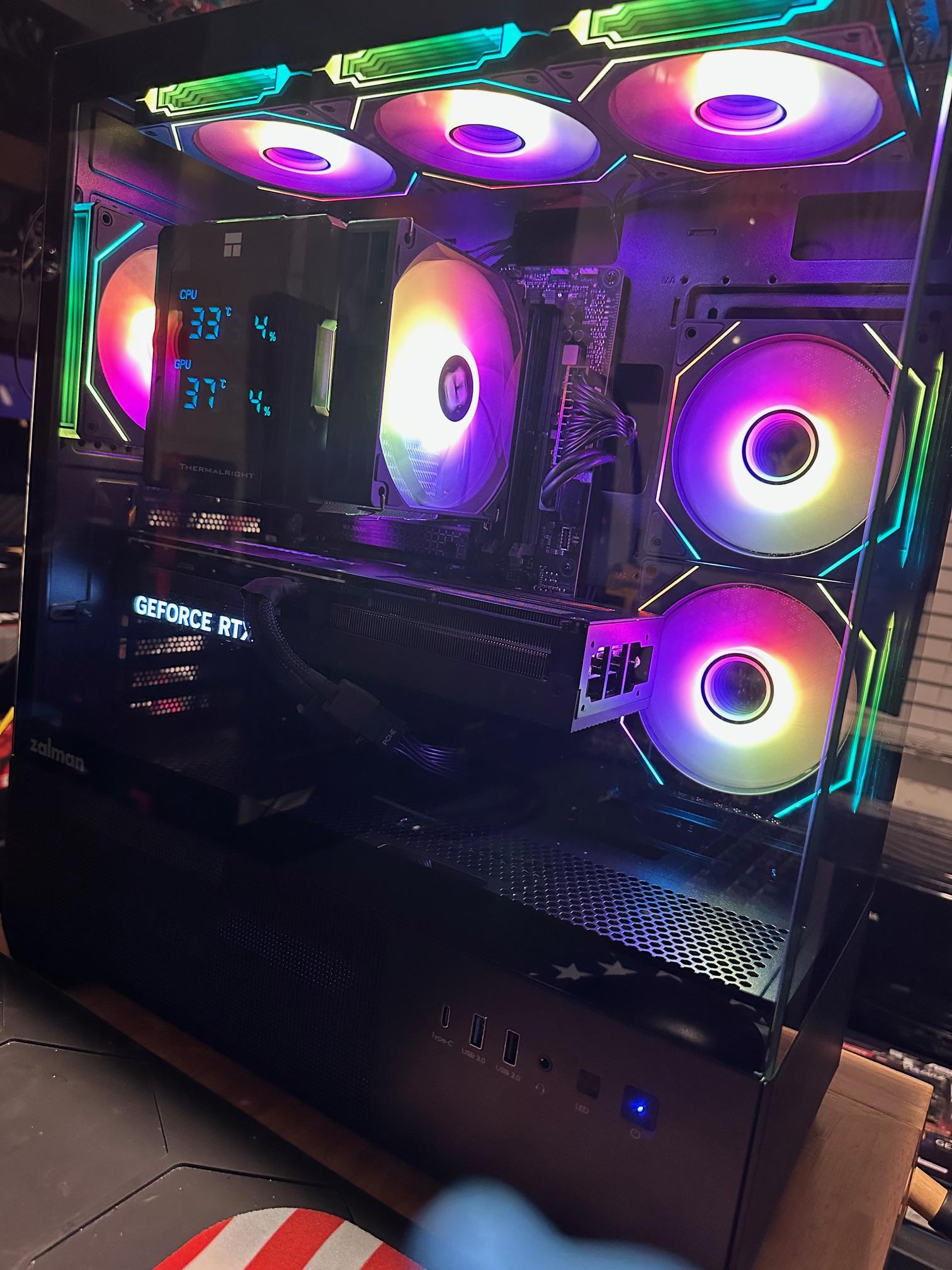 Ryzen 5 9600X / RTX 4070 Ti Super - Mid Tower Gaming PC