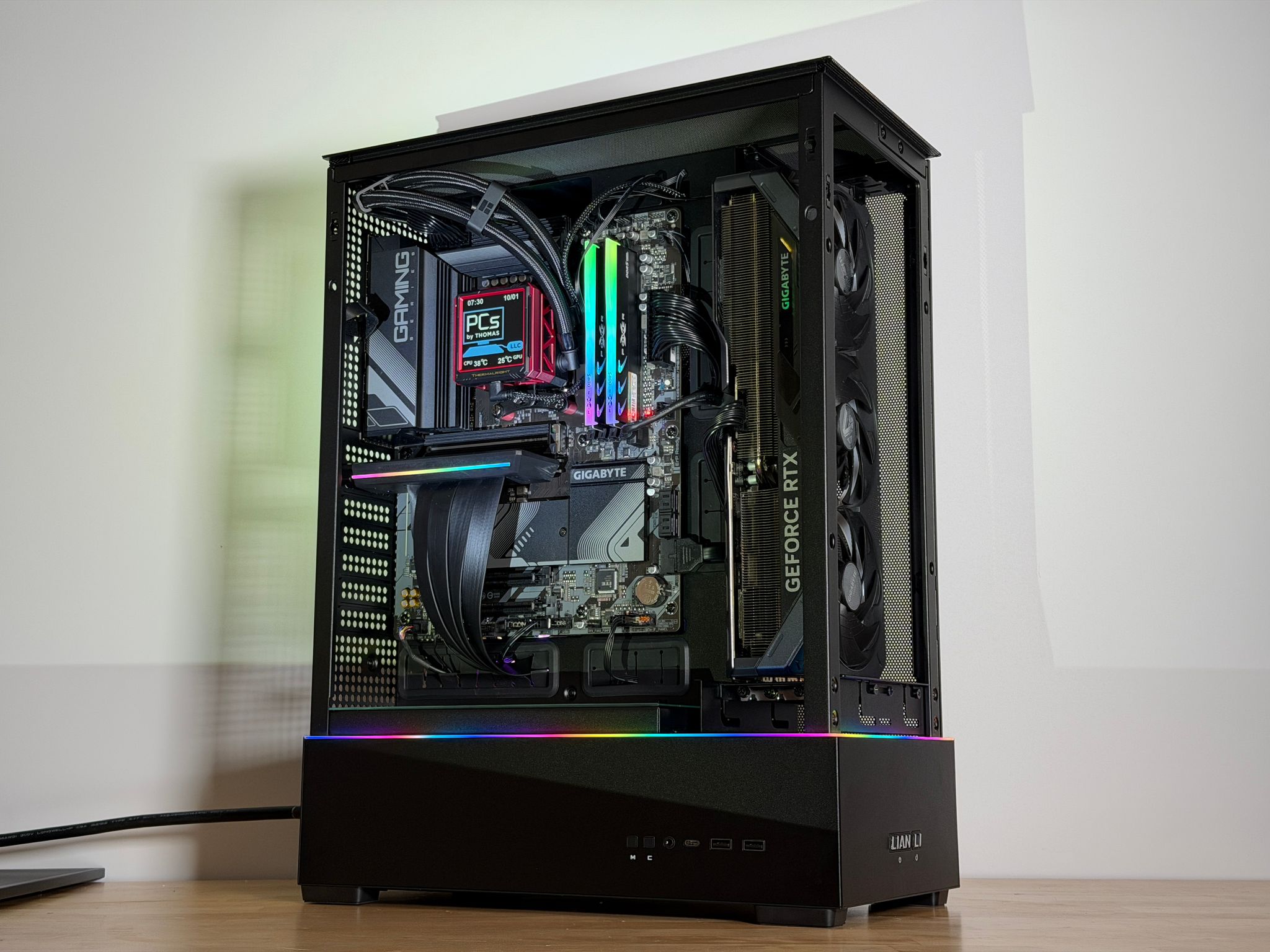RTX 5070TI Ryzen 7 7800X3D Gaming PC 2TB SSD 32GB RAM