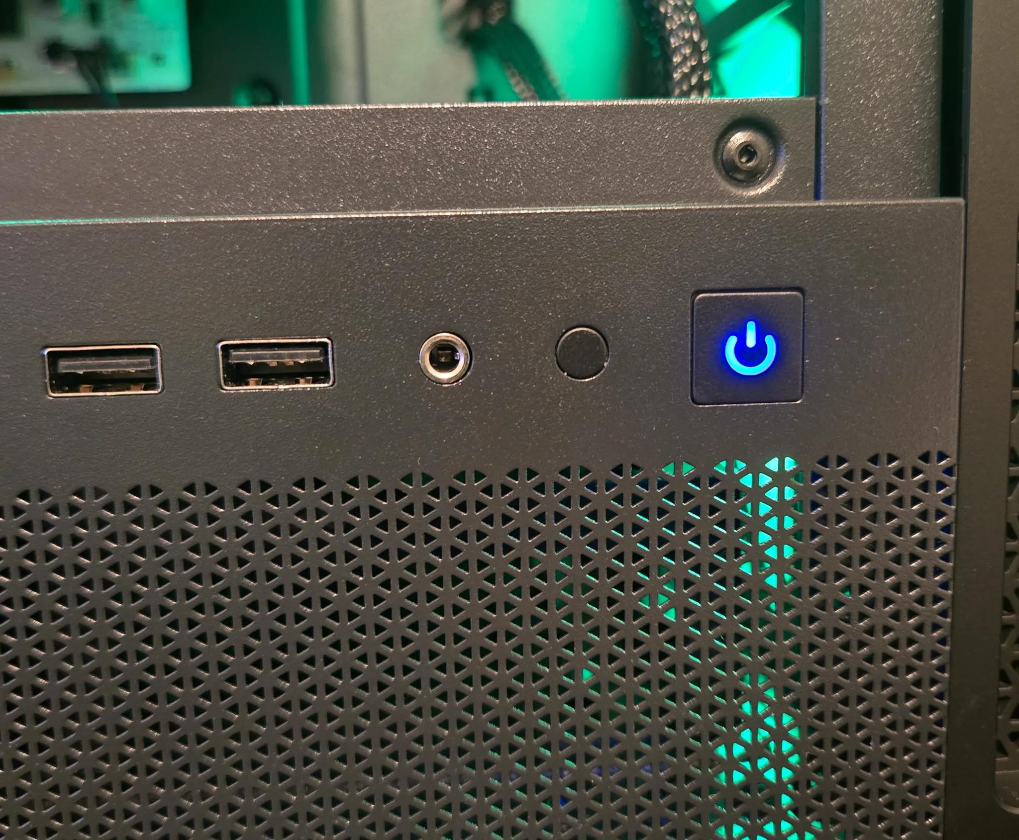 💚 VENOMSTRIKE 💚 RGB Gaming PC | Ryzen 5 2600 + RX 480 8GB | 16GB RAM + NVMe SSD!