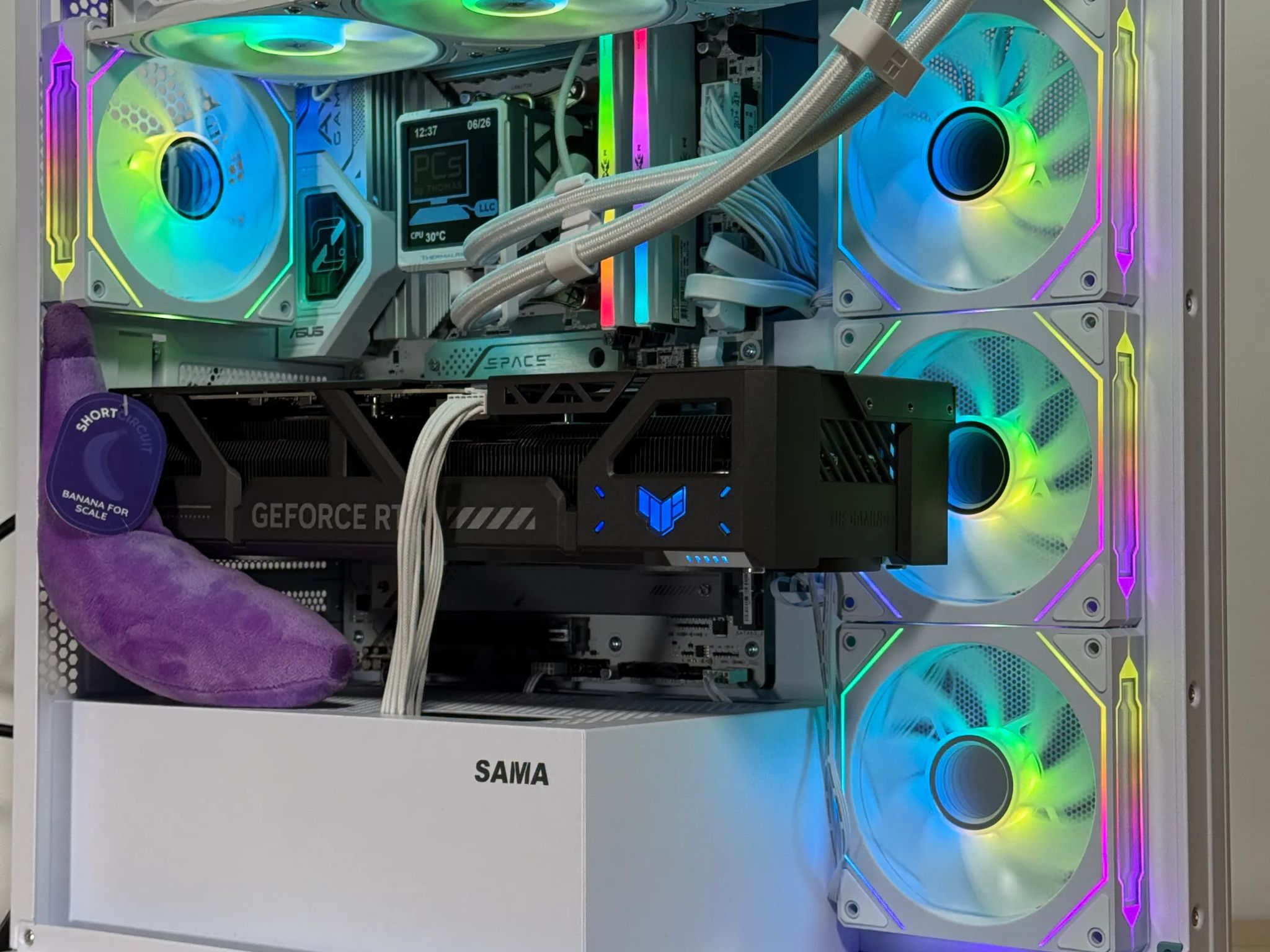 Ryzen 9800x3d RTX 5080 White Gaming PC