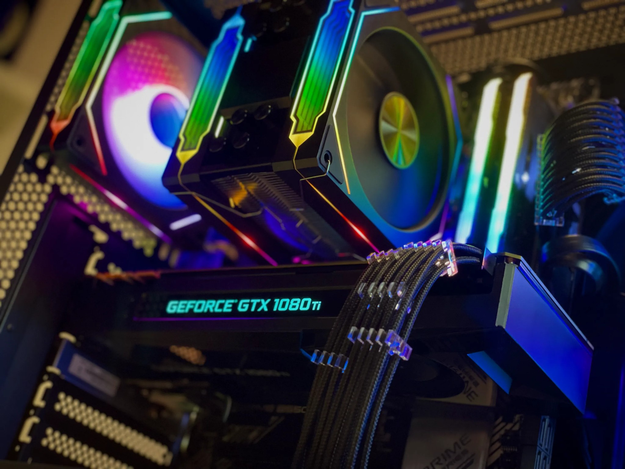 High-Performance Gaming PC (Ryzen 7 + GTX 1080 ti)