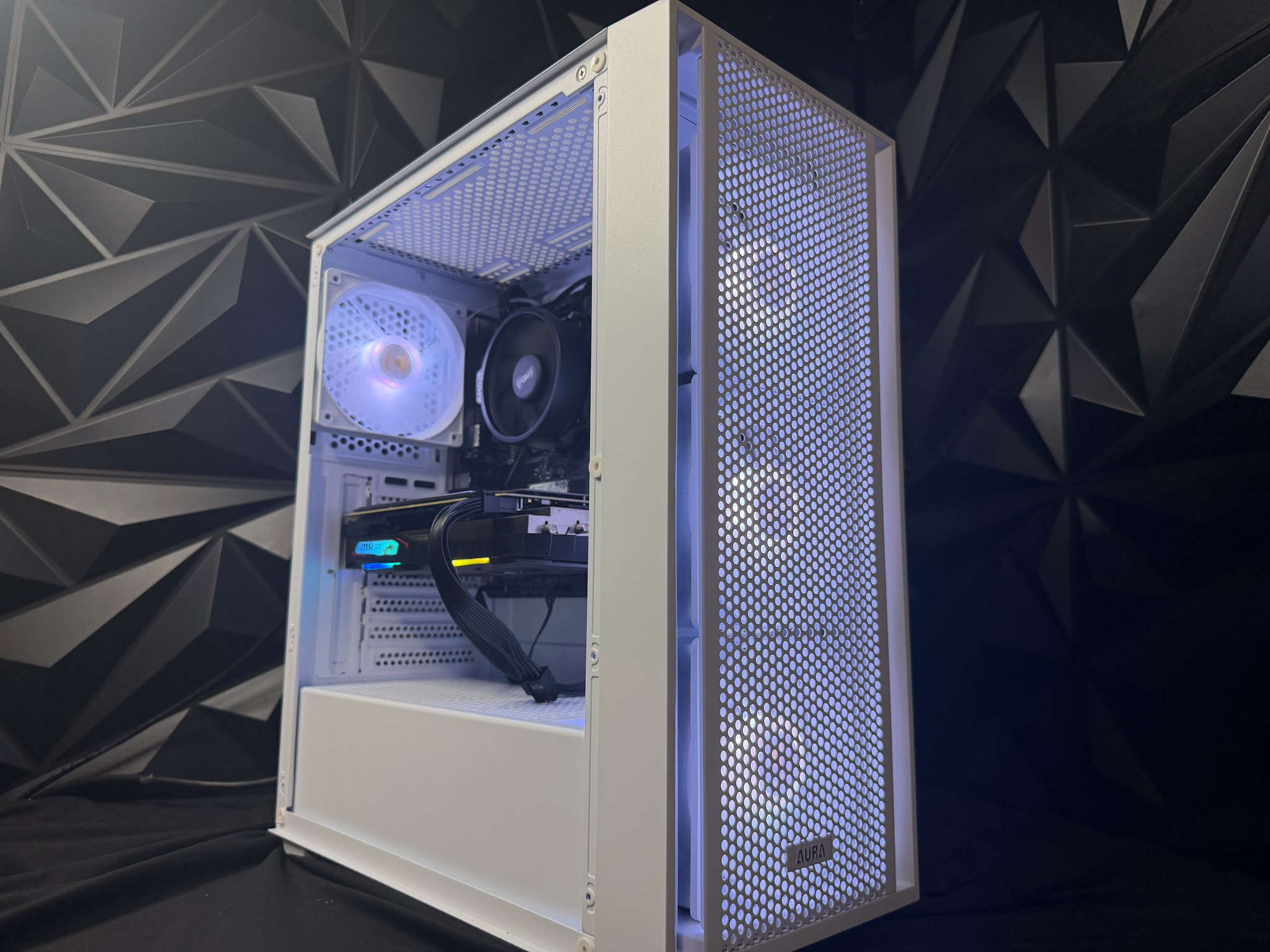 💅🔥 THE BUDGET BADDIE 🔥💅 Ryzen 5 5500| RTX 2060Super| 16 GB DDR4| 750 GB NVMe| 650W PSU