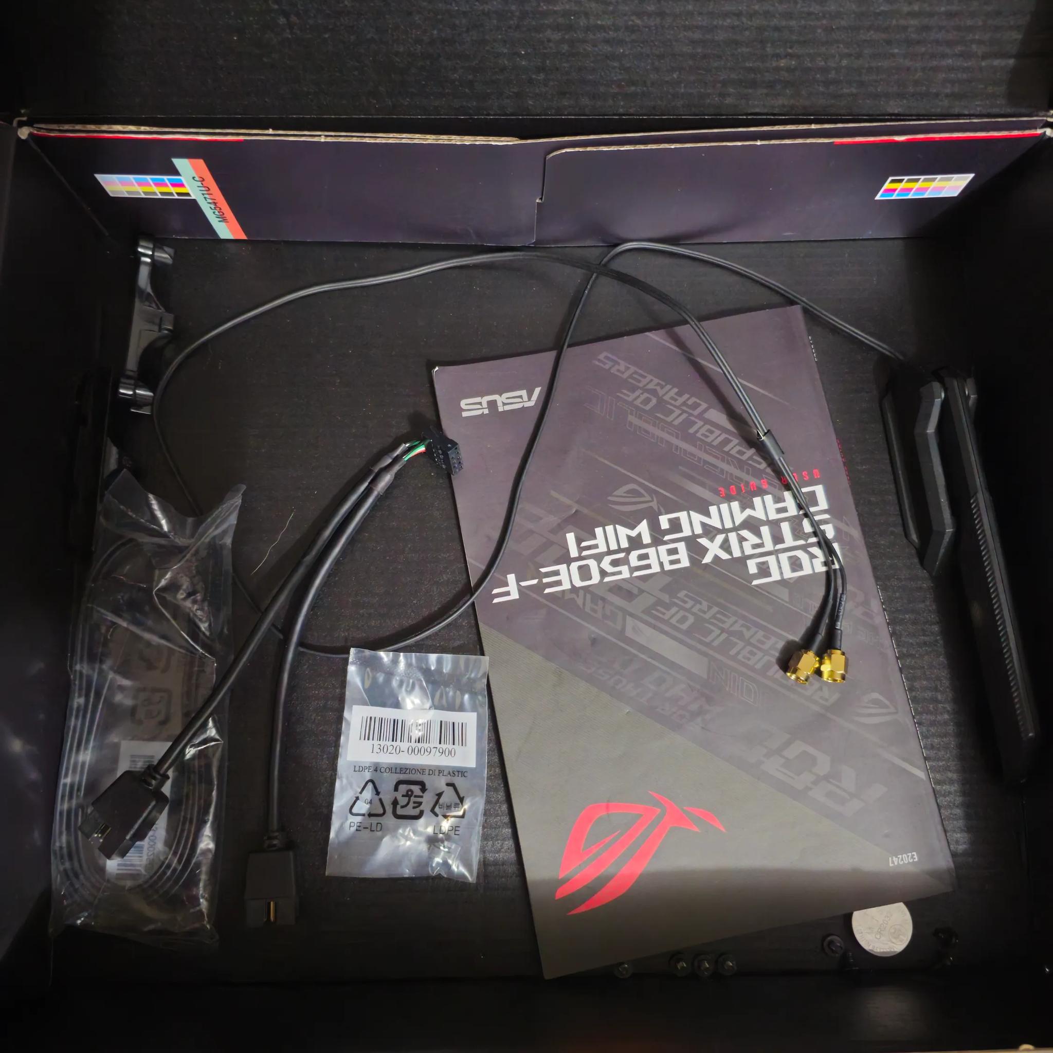 Asus ROG Strix B650E-F Motherboard
