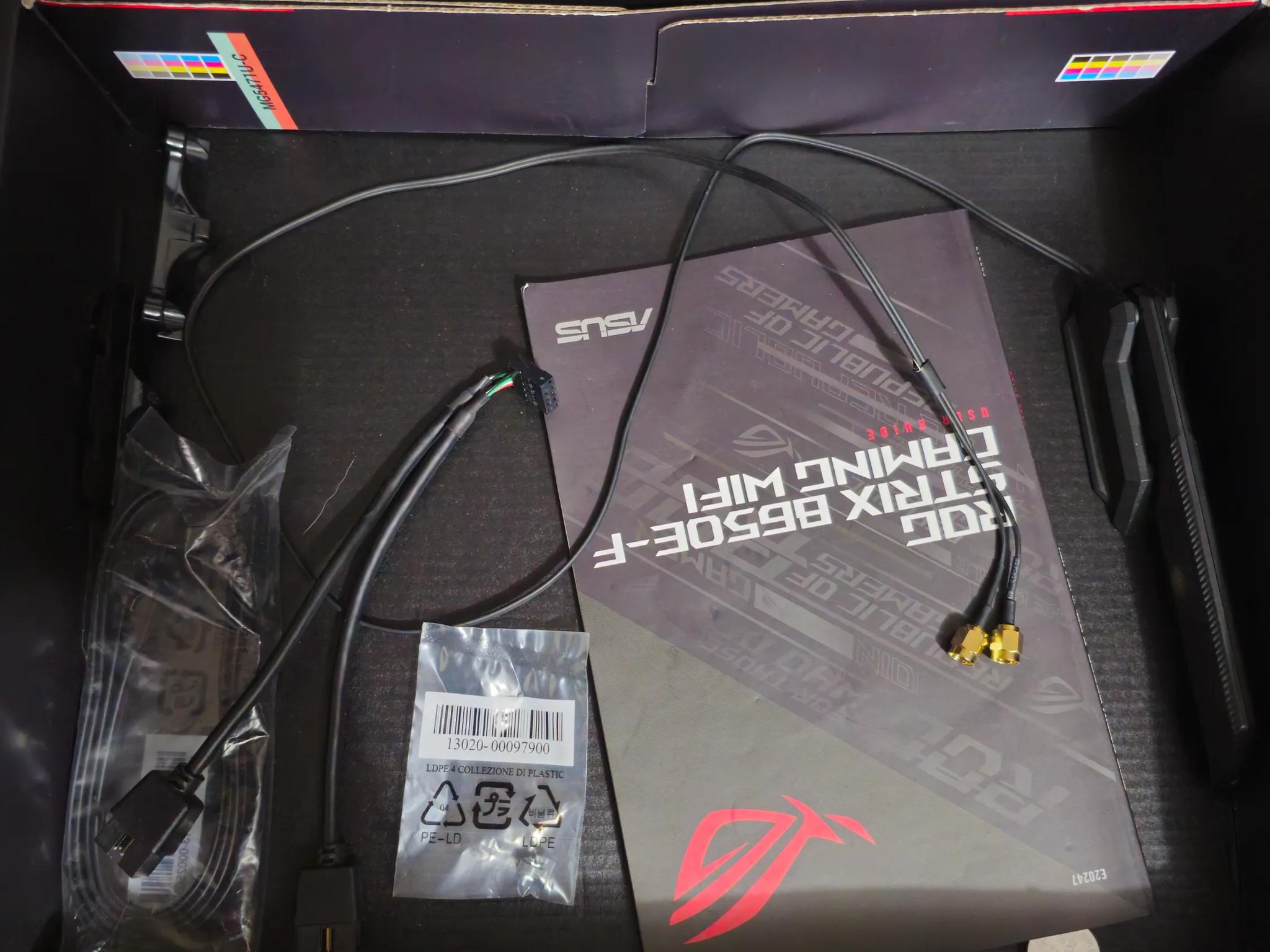 Asus ROG Strix B650E-F Motherboard