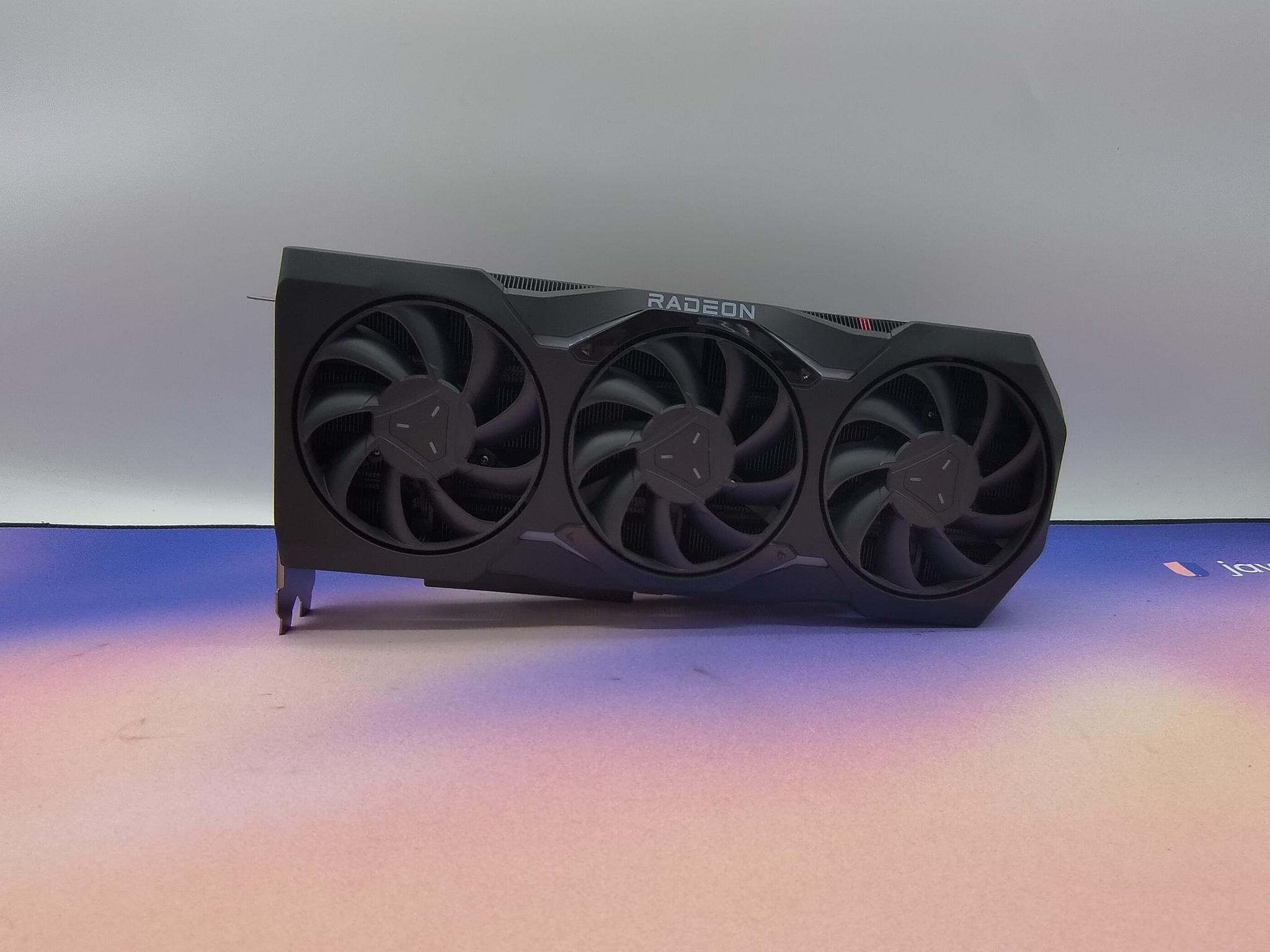 AMD RX 7900 XTX Reference