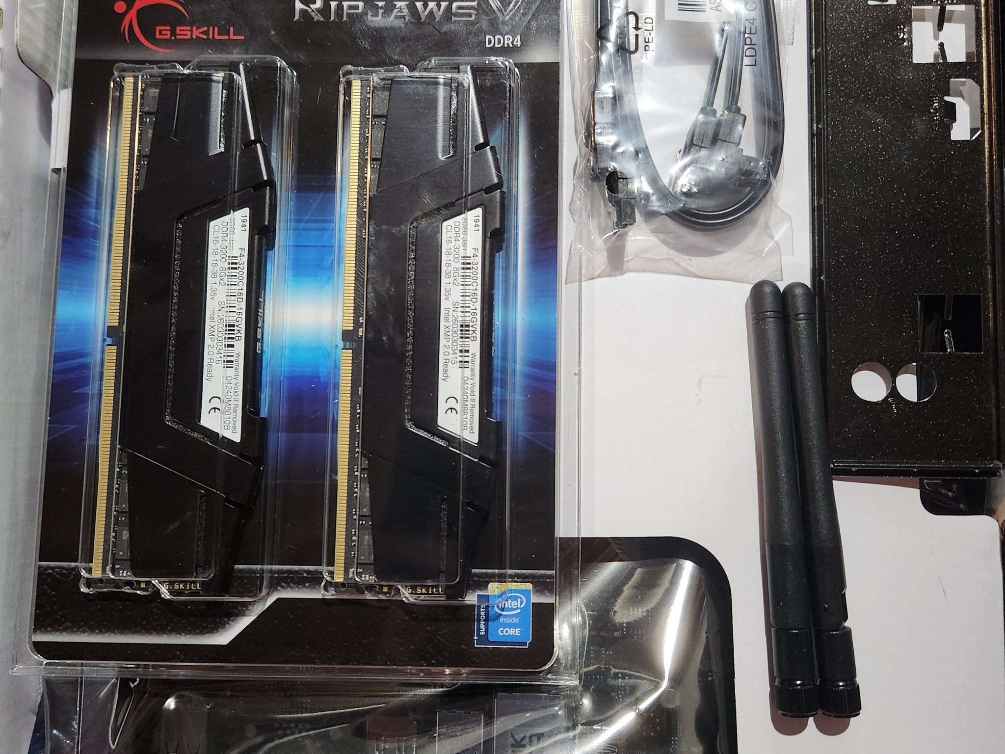 ASROCK B450M, RYZEN 5 5500, 16GB RAM WITH WRAITH STEALTH COOLER