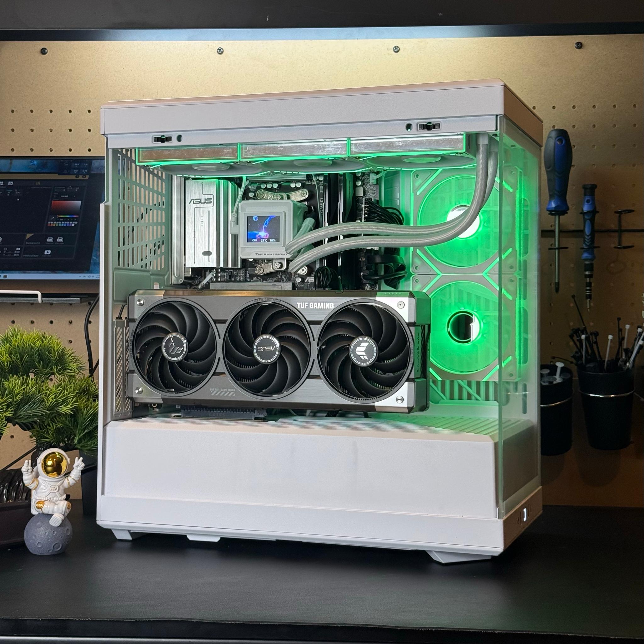 GeForce RTX 5070 Ti Custom Gaming PC - Ryzen 7 9800X3D, 32GB RAM