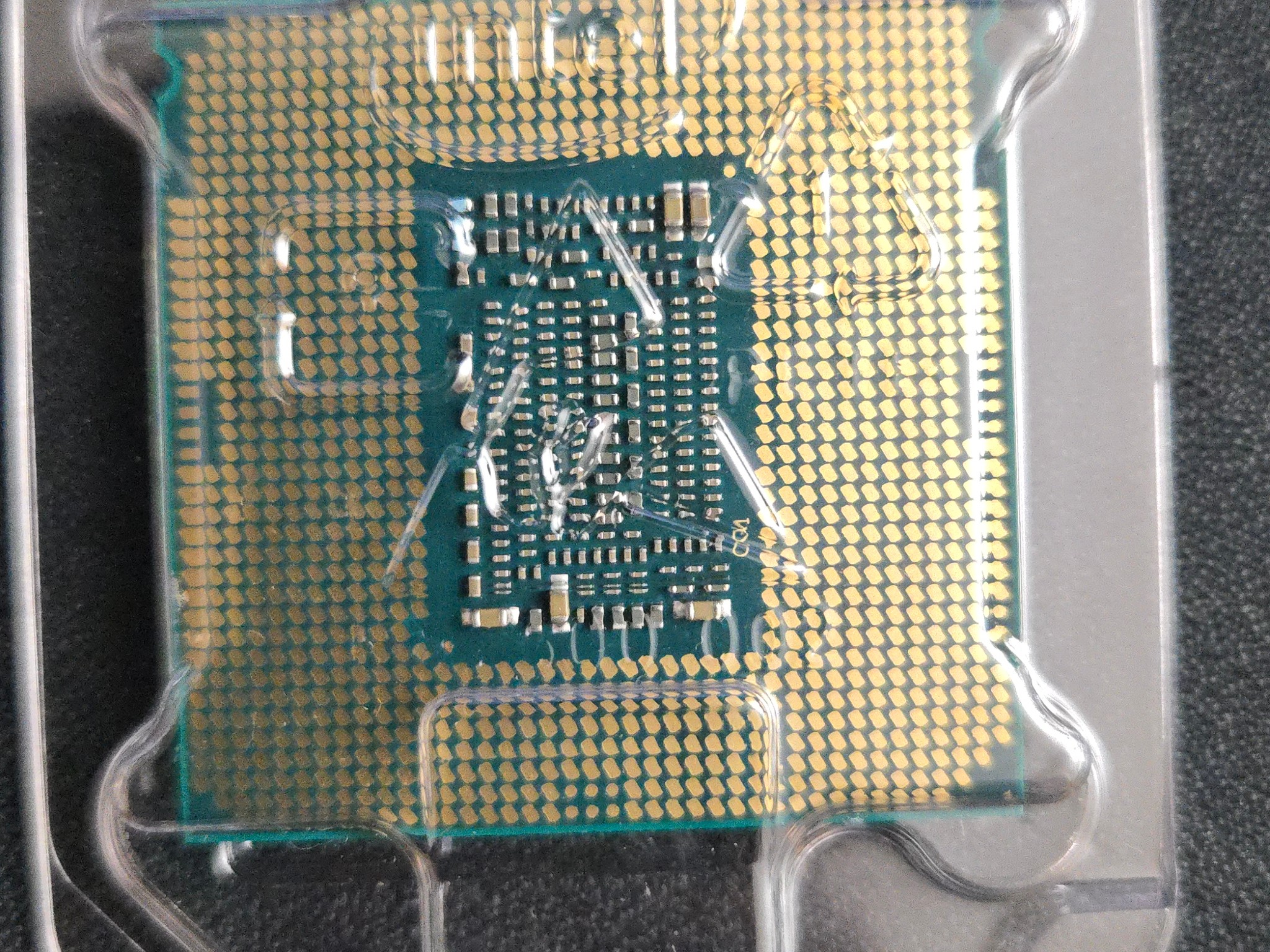 Intel i7-8700 Coffee Lake CPU