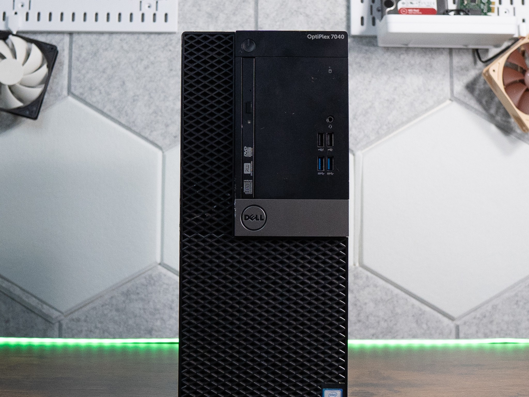 🕹️🕹️ | MSI AERO RX 560 | INTEL i7 6700 | 16GB DDR4 RAM | 512GB NVME SSD | Sleeper Build |