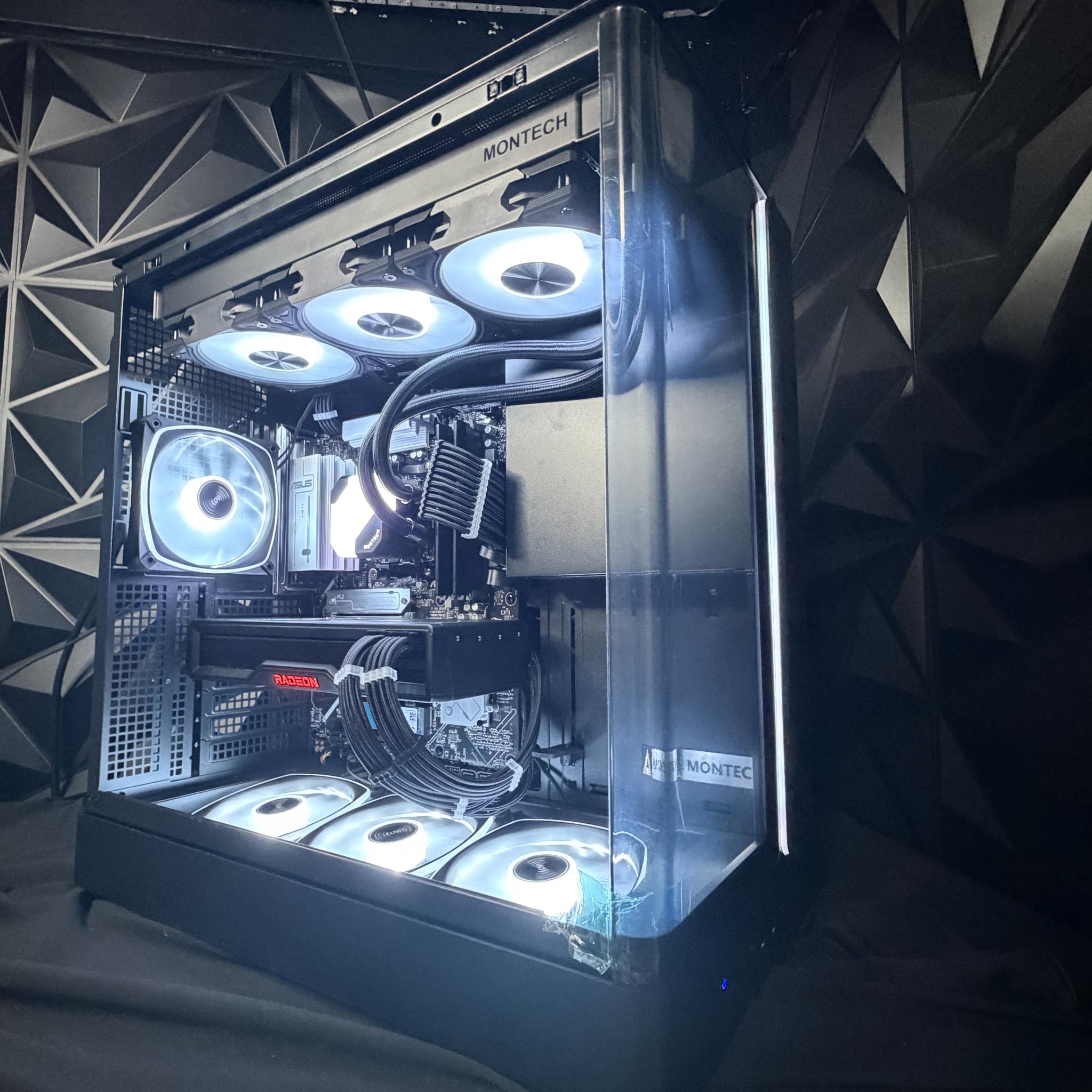 🌊🖤 BLACK OCEAN 🖤🌊Ryzen 7 7700X| RX 6950XT| 32 GB DDR5| 1.5 TB NVMe| 850W PSU