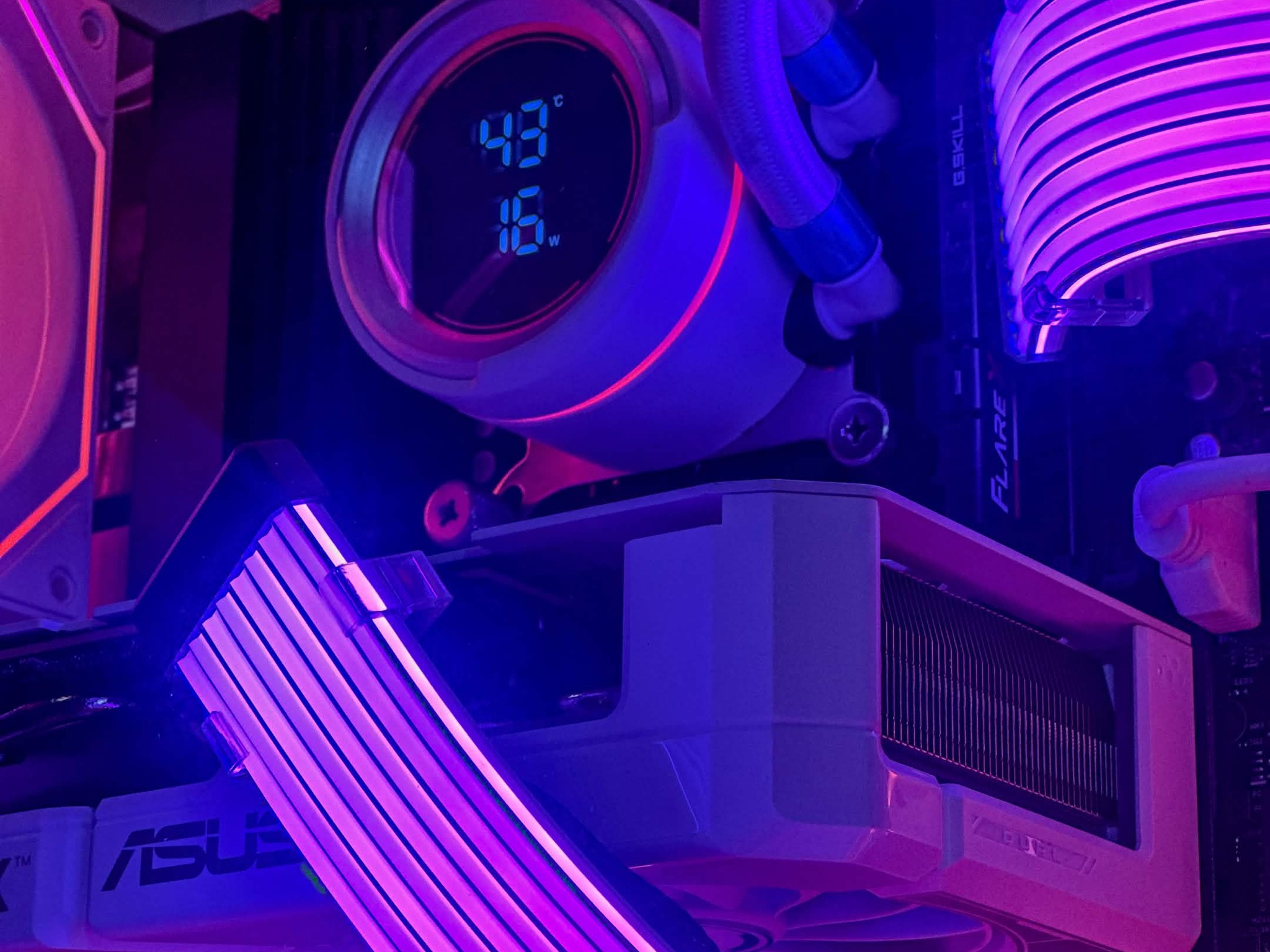 Custom White All New Gaming PC RTX 5060 Gaming PC | Ryzen 5 7500X3D | 1TB SSD
