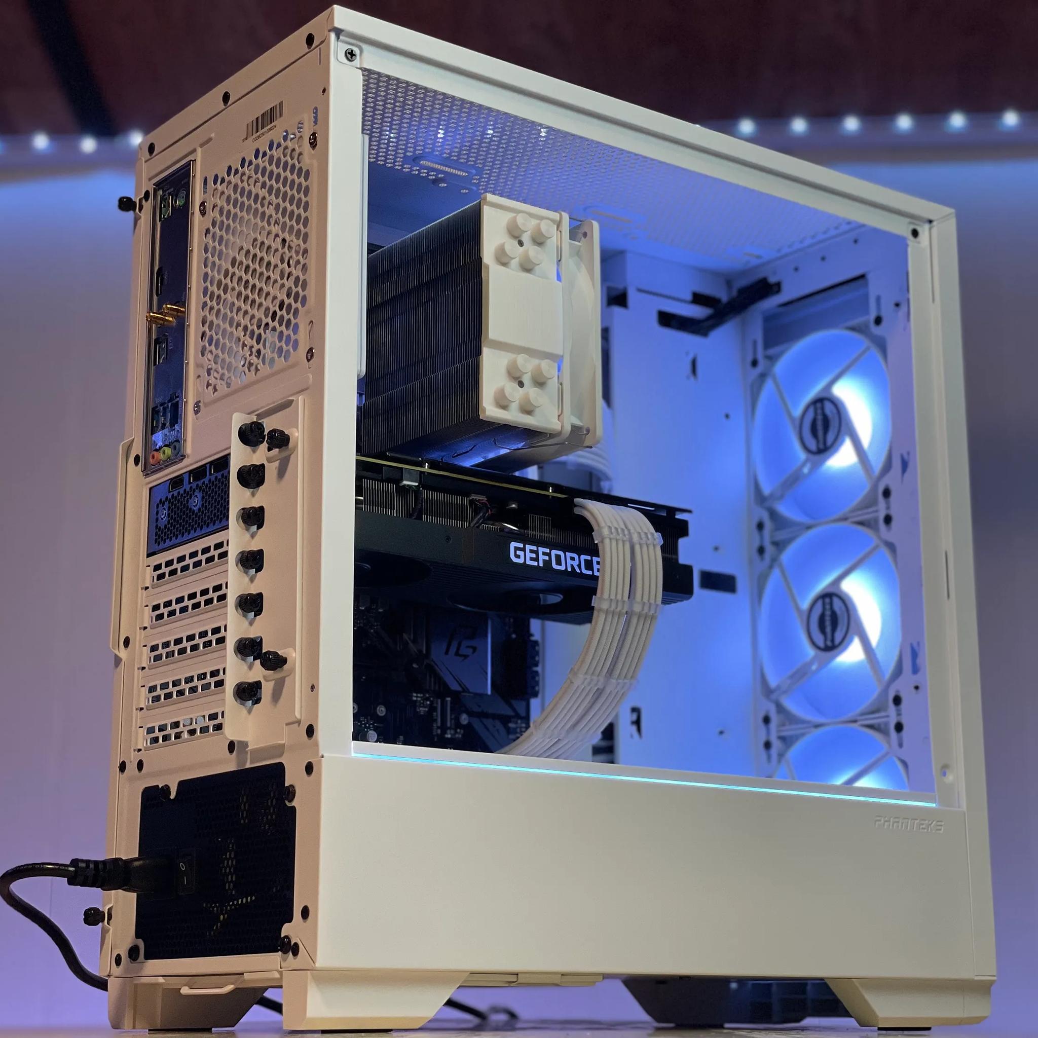 "Snowstorm" (RTX 3080 + Ryzen 7)