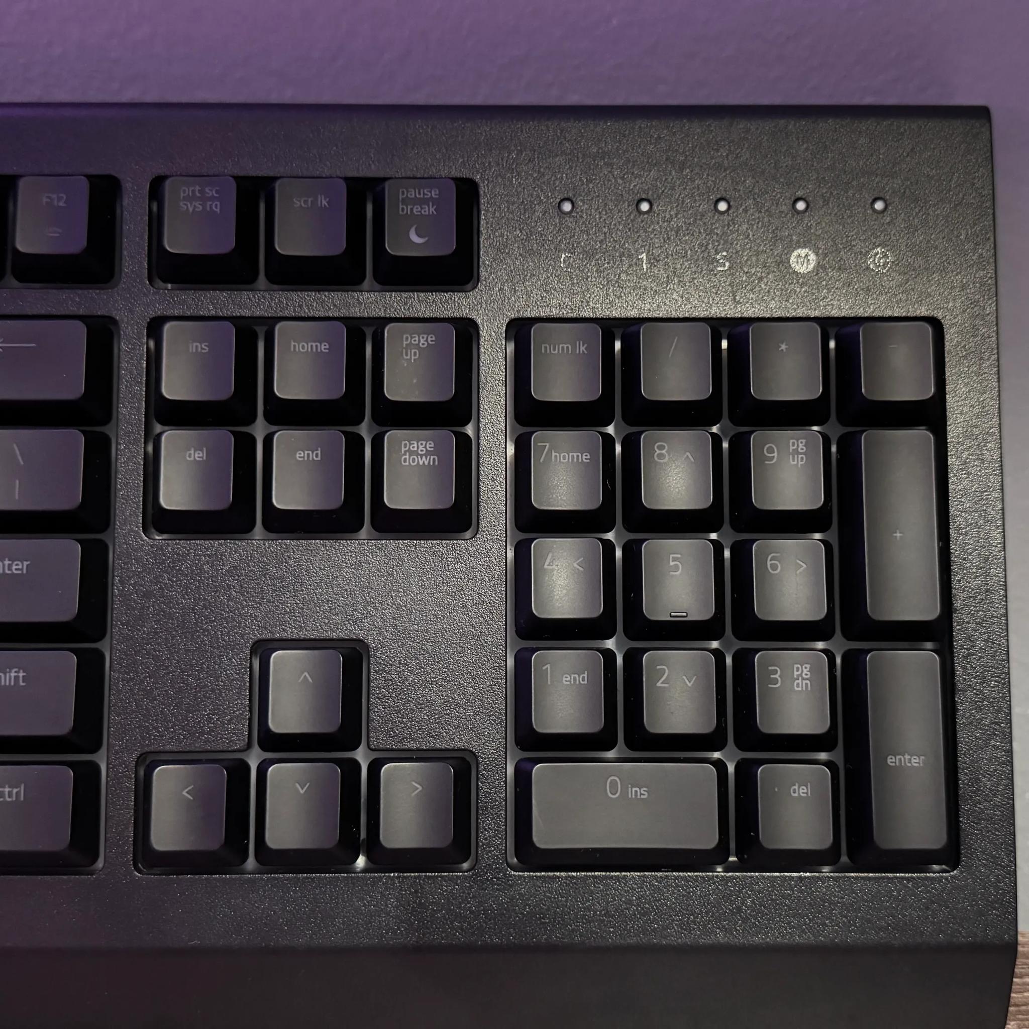 2017 Razer Cynosa Chroma Gaming Keyboard RGB