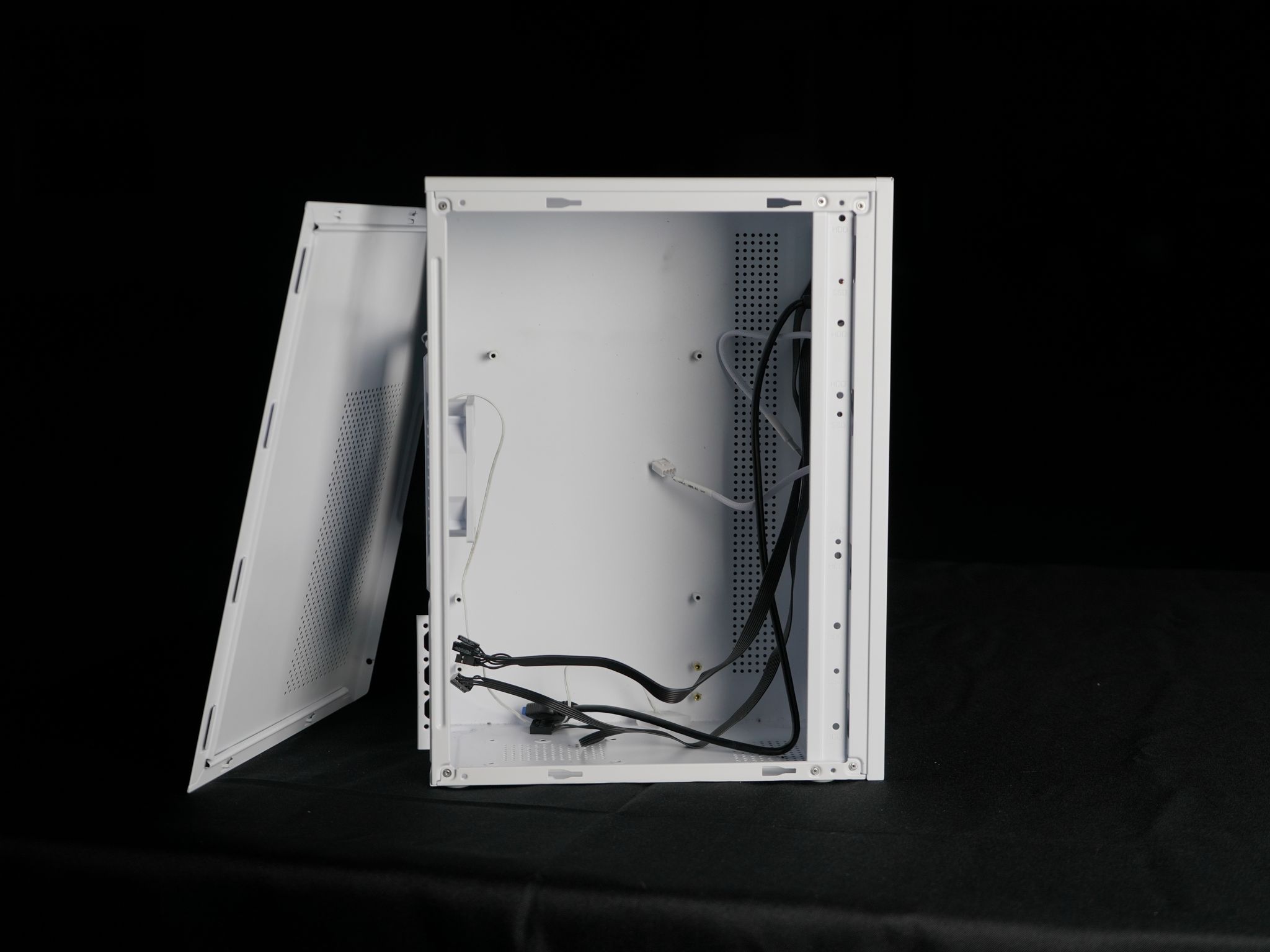 Gaming pc case (Supports MATX Motherboard)