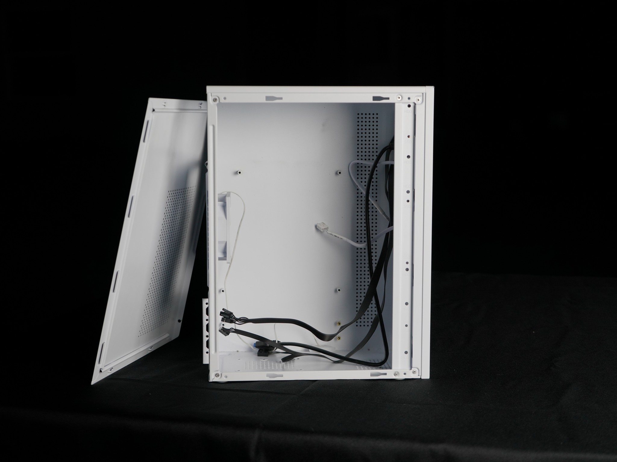 Gaming pc case (Supports MATX Motherboard)