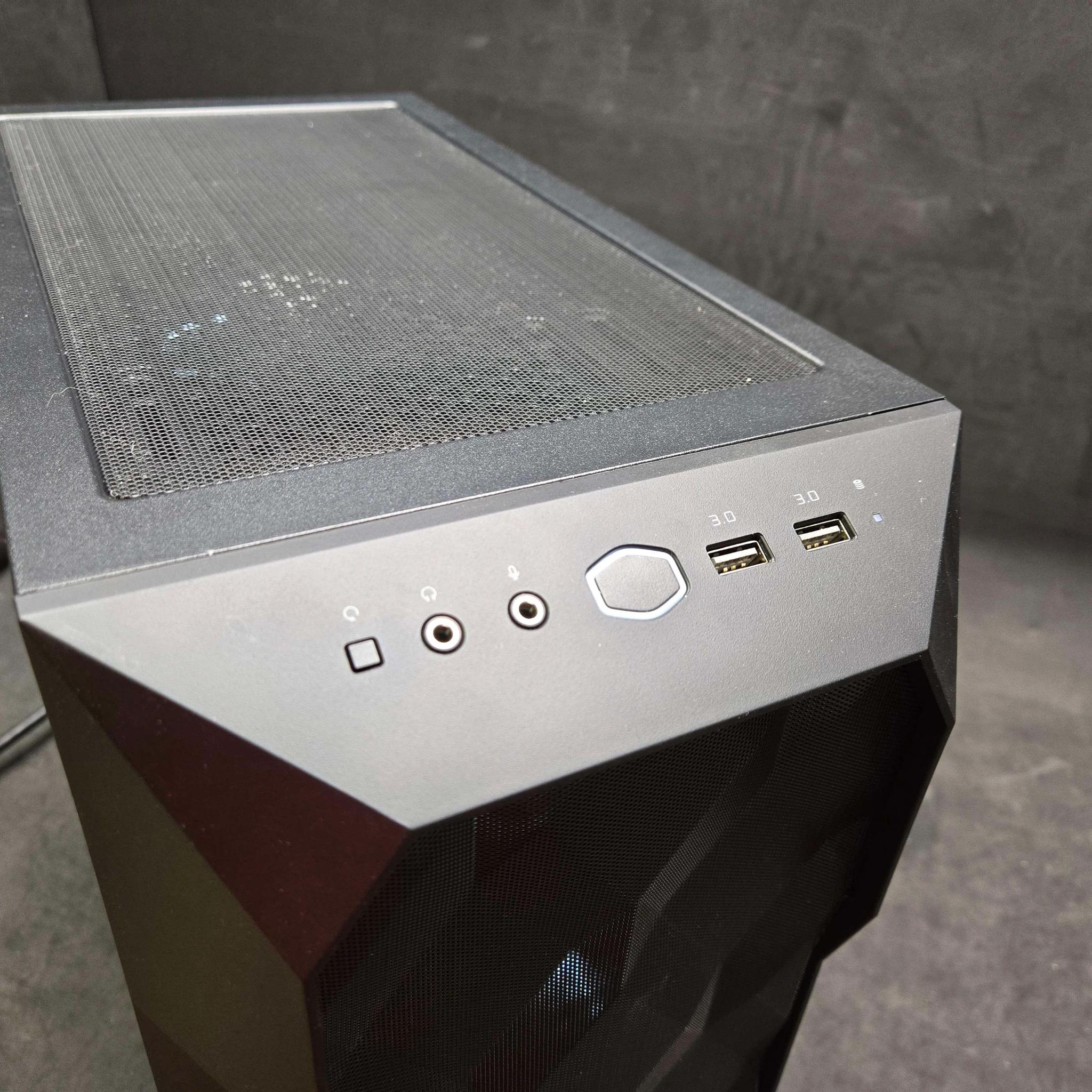🌟 Dazzler: Core i7 9700K | RX 5700 XT | 1TB NVMe