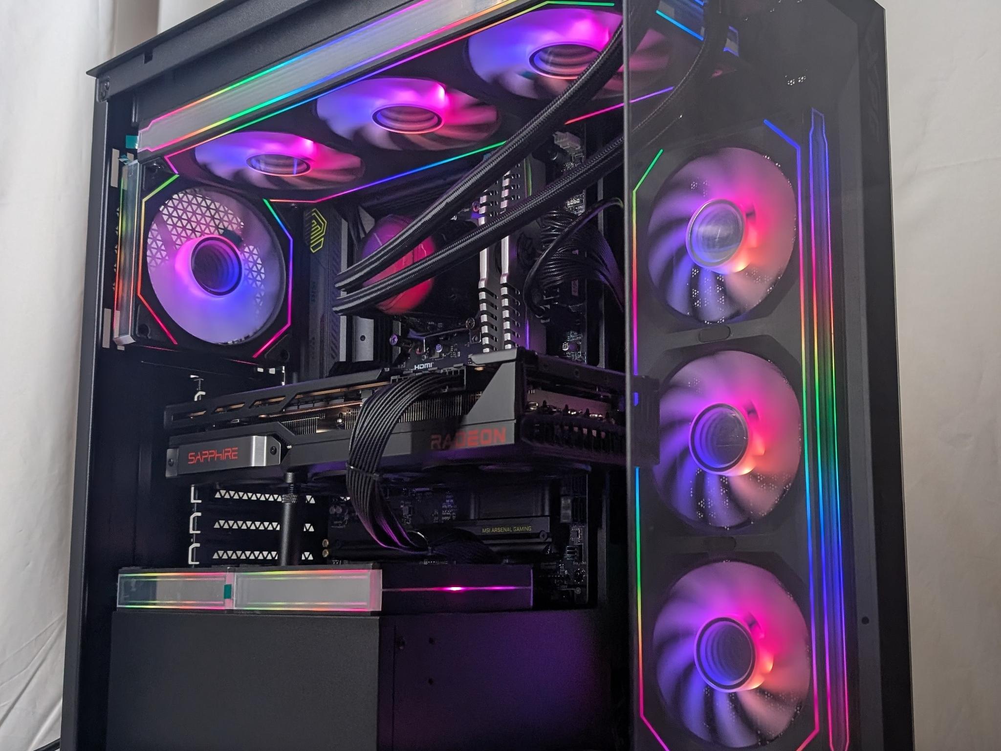 7900XTX | CORE ULTRA 5 245KF | 32GB DDR5 | 2TB NVME | 1000W