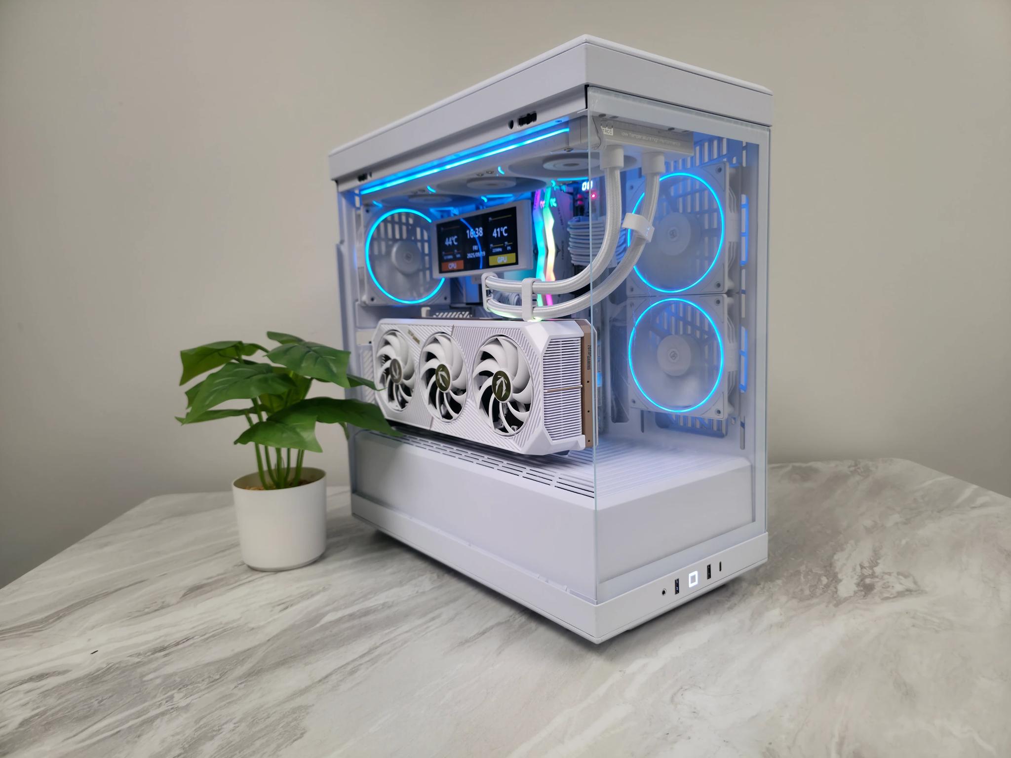 4k High-End Ice White Gaming PC Computer (RTX 5080 16gb, 9800X3D, 32gb DDR5 6000 MTs cl30)