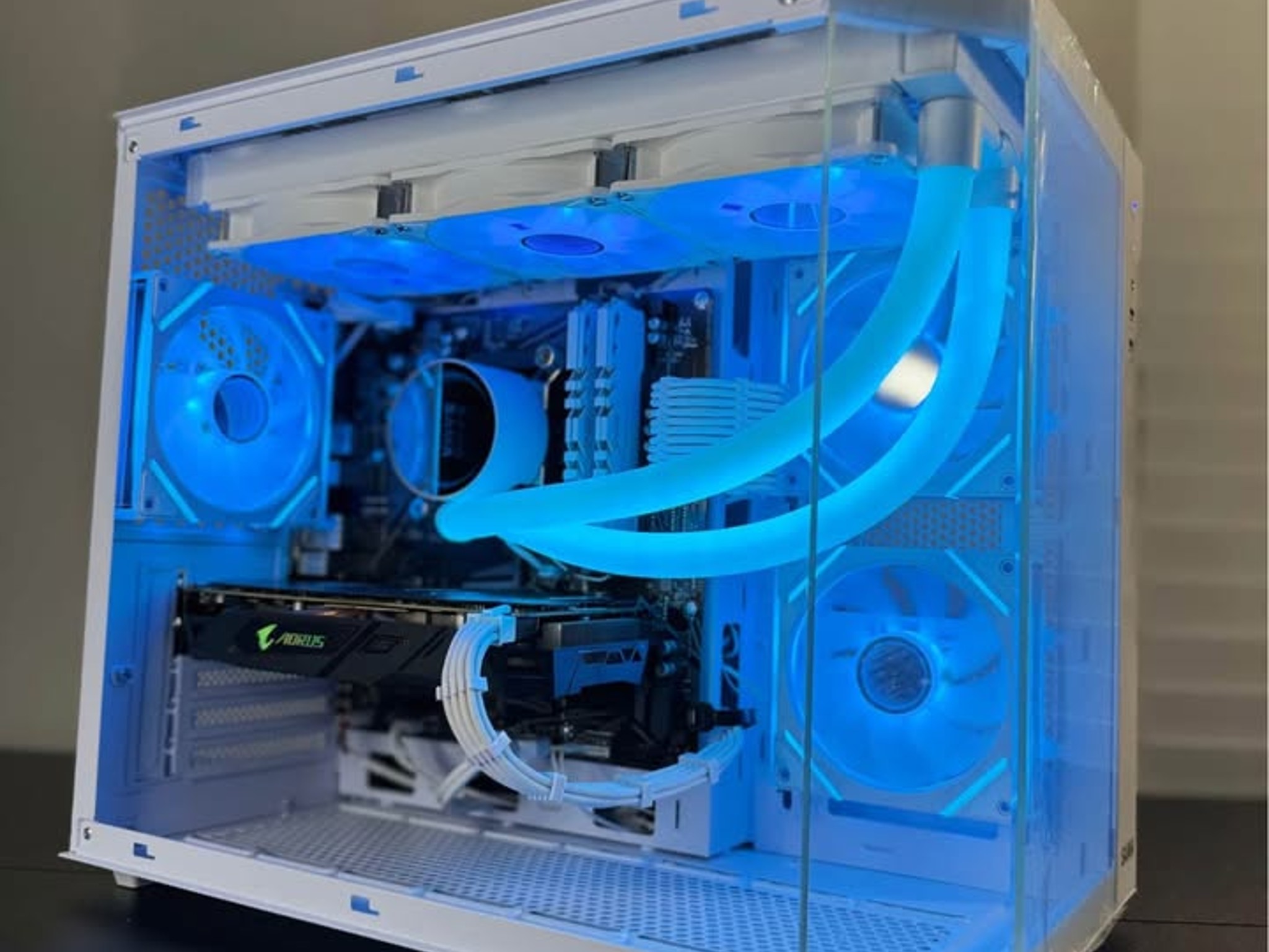 🏷️R5-5500|Aorus Radeon RX 580 8GB|16GB RAM|500GB SSD|WIFI|ARGB Fans